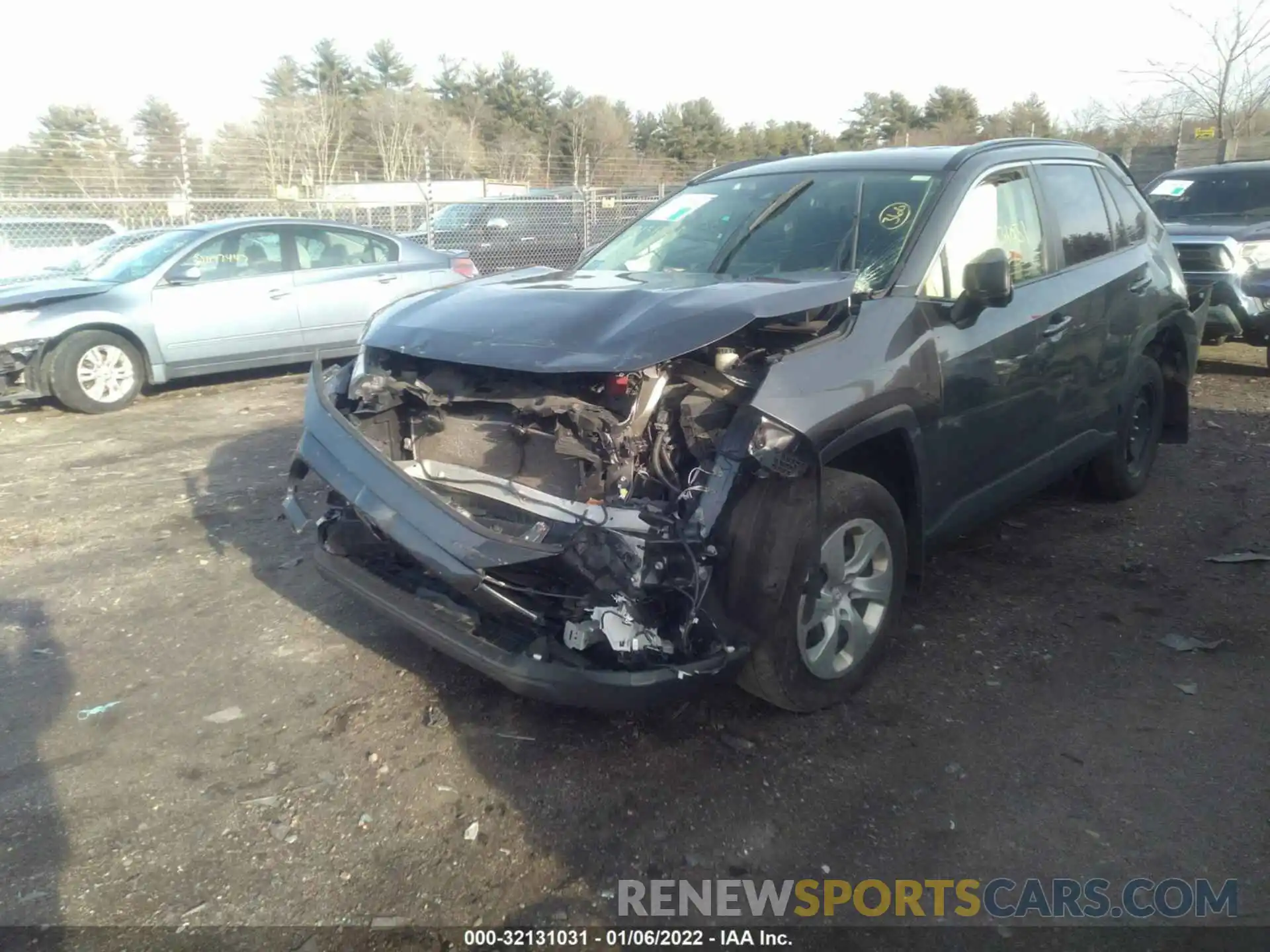 2 Фотография поврежденного автомобиля JTMF1RFV3KD517058 TOYOTA RAV4 2019