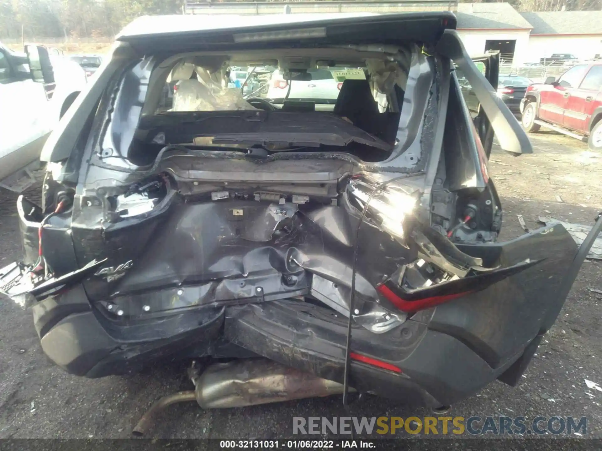 6 Photograph of a damaged car JTMF1RFV3KD517058 TOYOTA RAV4 2019