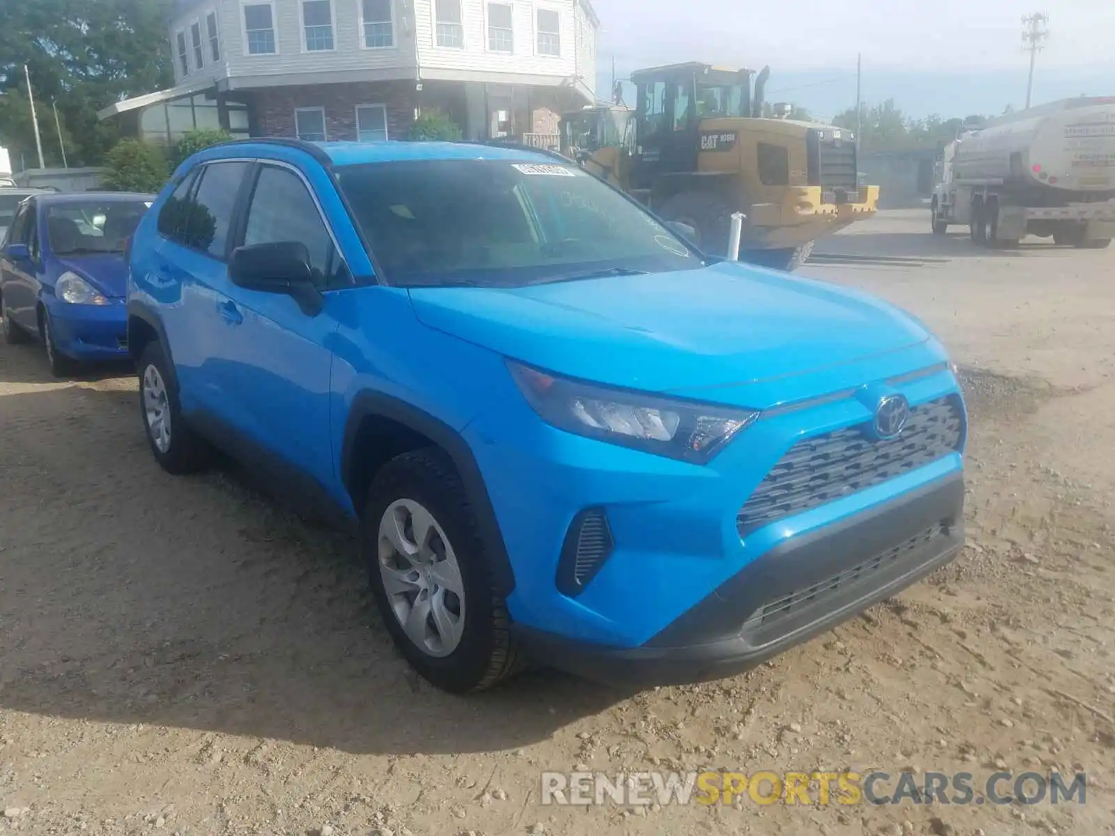 1 Photograph of a damaged car JTMF1RFV3KJ002370 TOYOTA RAV4 2019