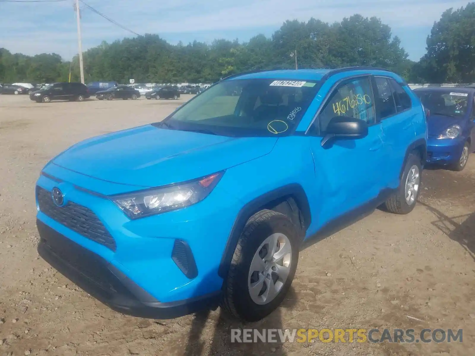 2 Photograph of a damaged car JTMF1RFV3KJ002370 TOYOTA RAV4 2019