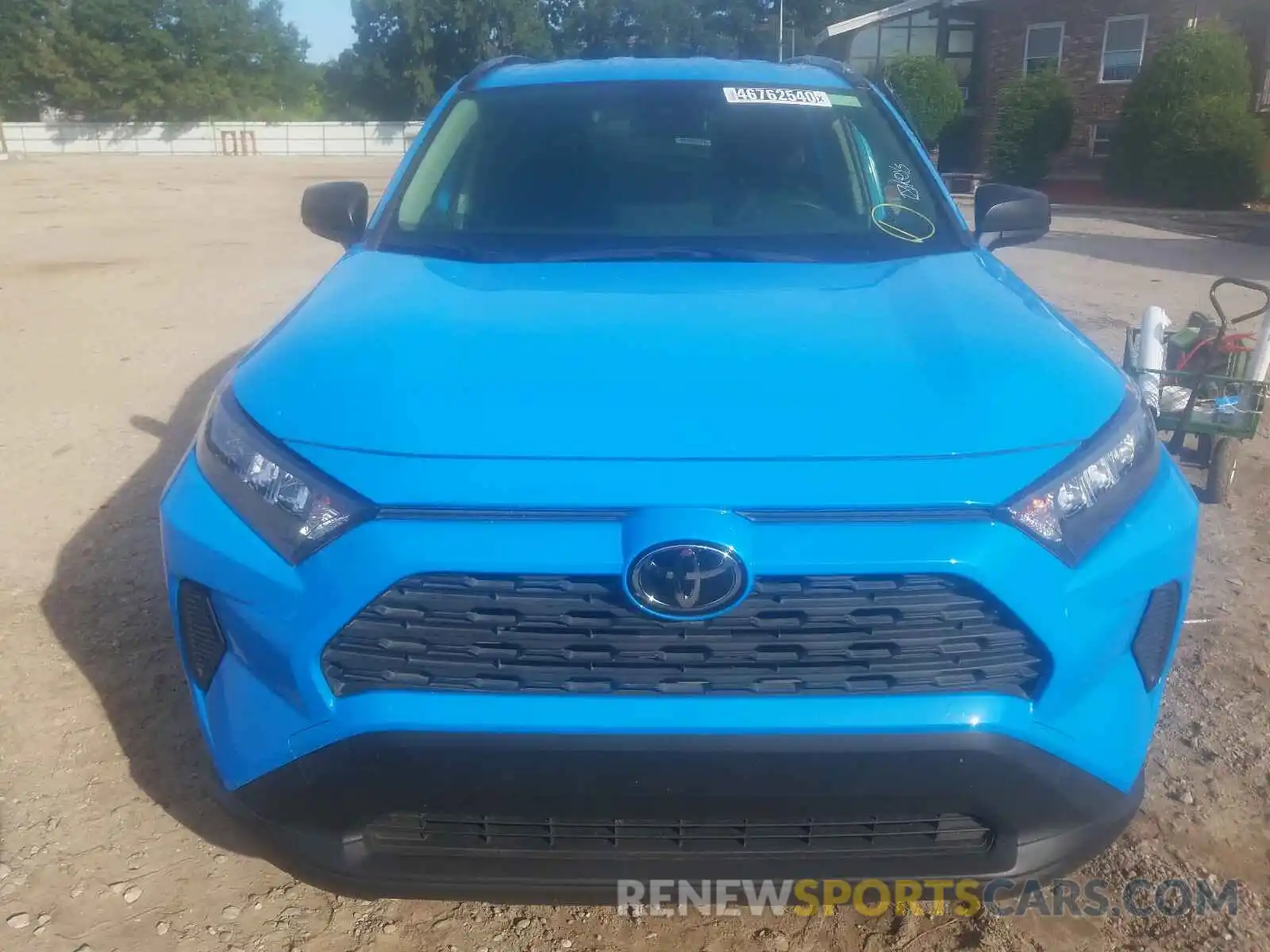 9 Photograph of a damaged car JTMF1RFV3KJ002370 TOYOTA RAV4 2019