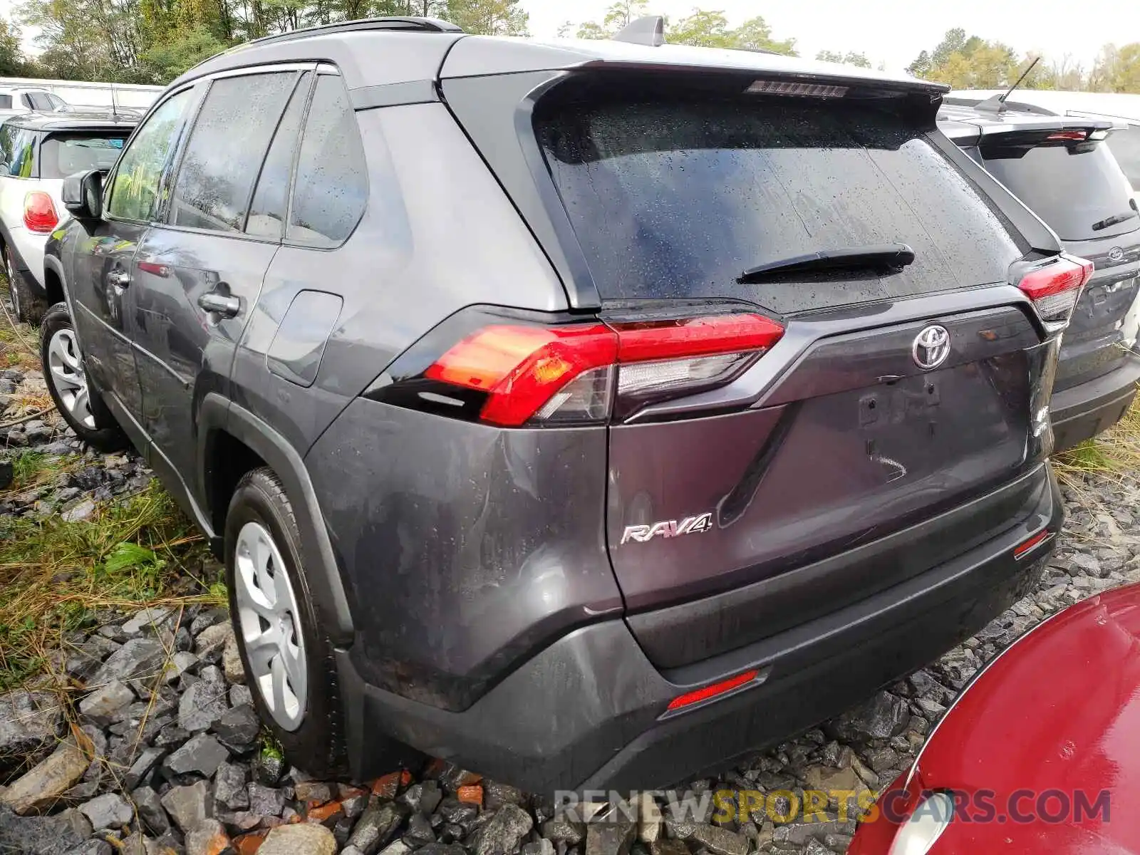 3 Photograph of a damaged car JTMF1RFV3KJ003762 TOYOTA RAV4 2019