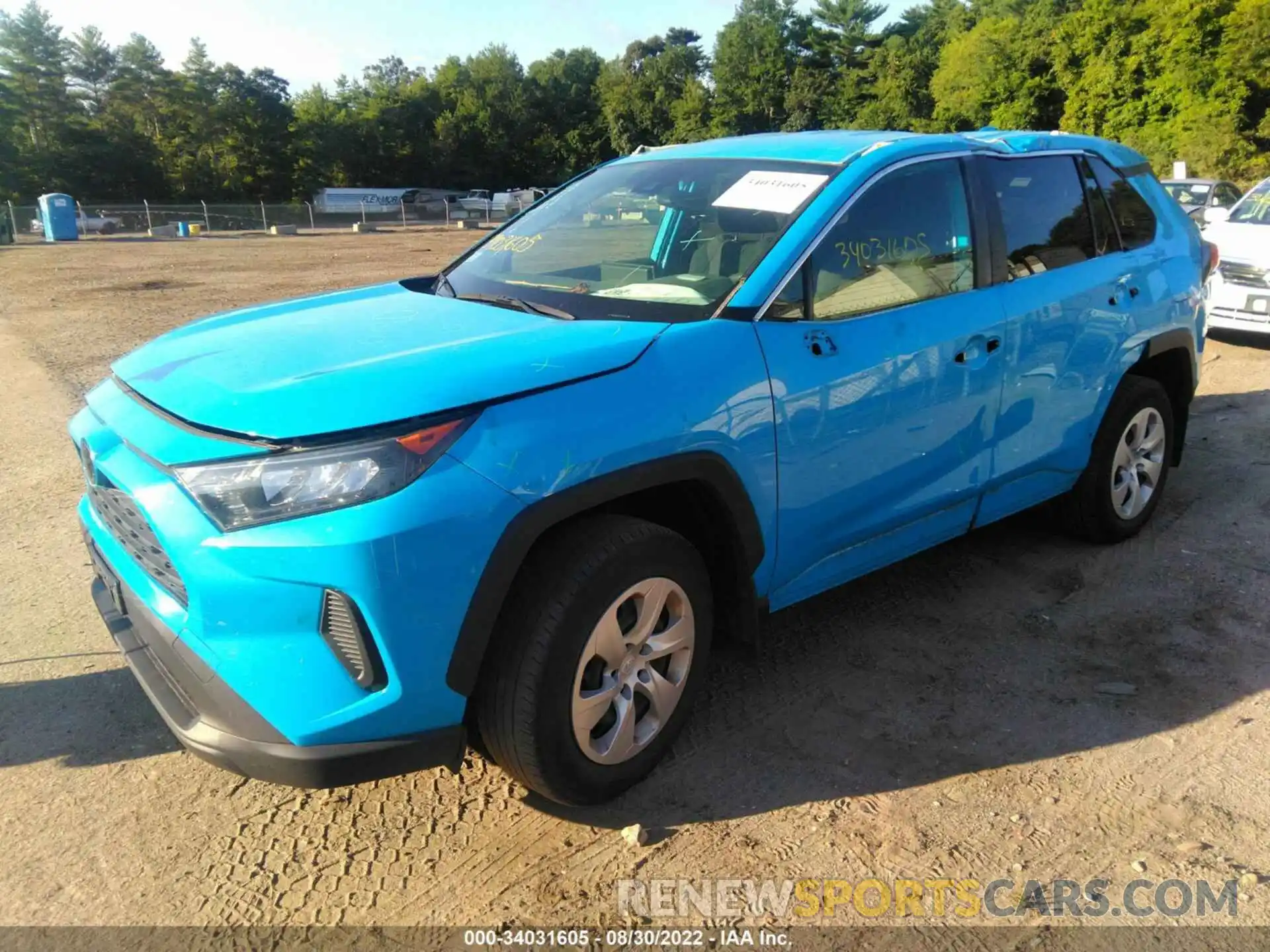 2 Photograph of a damaged car JTMF1RFV3KJ007102 TOYOTA RAV4 2019