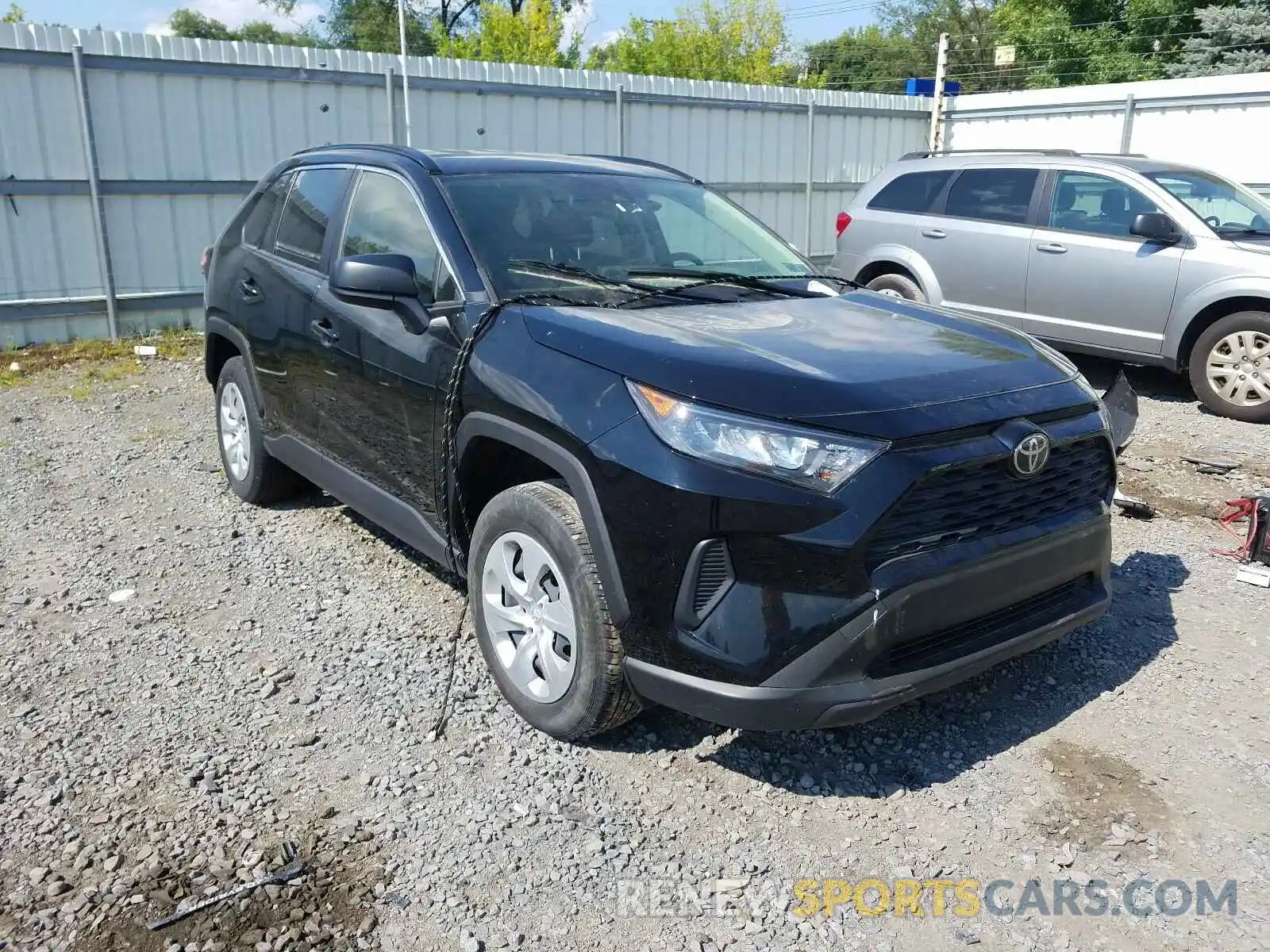 1 Photograph of a damaged car JTMF1RFV4KD007513 TOYOTA RAV4 2019