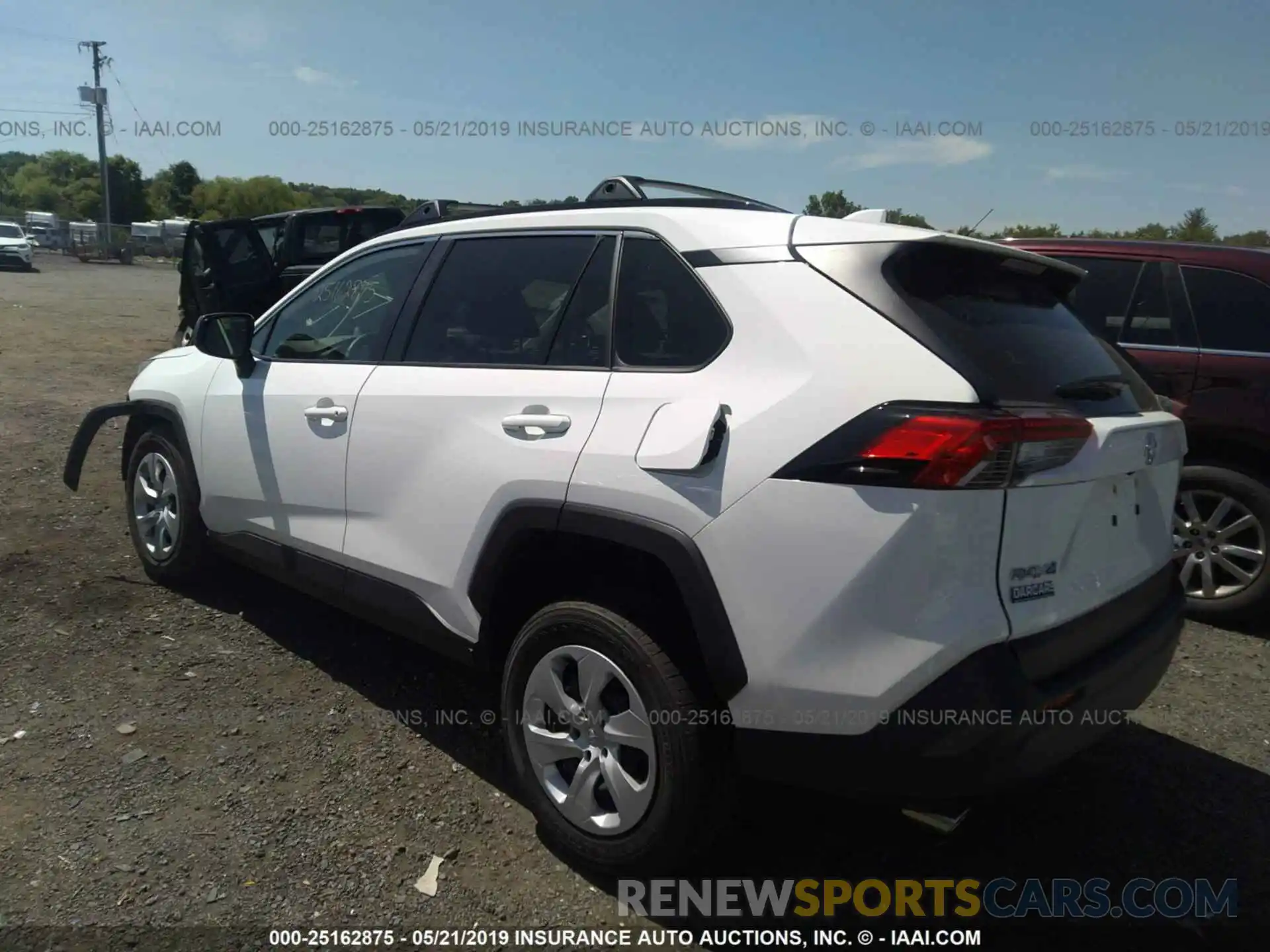 3 Фотография поврежденного автомобиля JTMF1RFV4KD012050 TOYOTA RAV4 2019