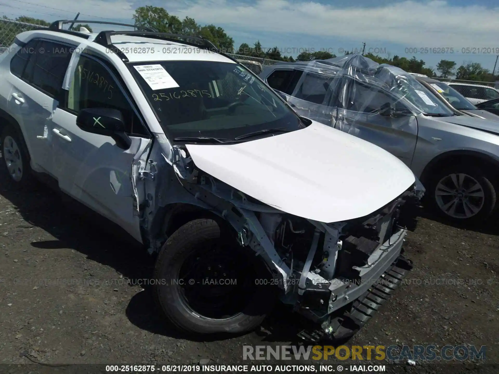 6 Фотография поврежденного автомобиля JTMF1RFV4KD012050 TOYOTA RAV4 2019