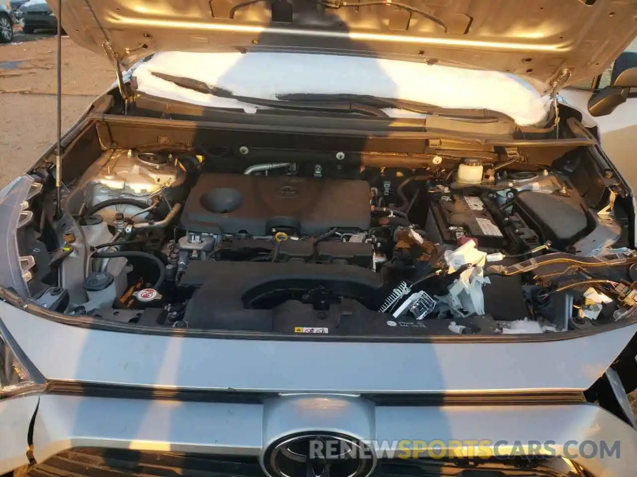 7 Photograph of a damaged car JTMF1RFV4KD031178 TOYOTA RAV4 2019