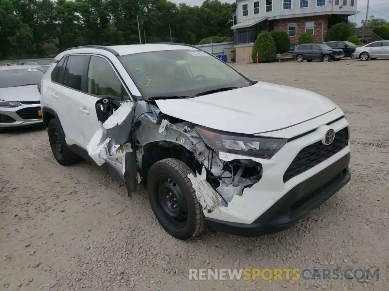 1 Photograph of a damaged car JTMF1RFV4KJ004418 TOYOTA RAV4 2019