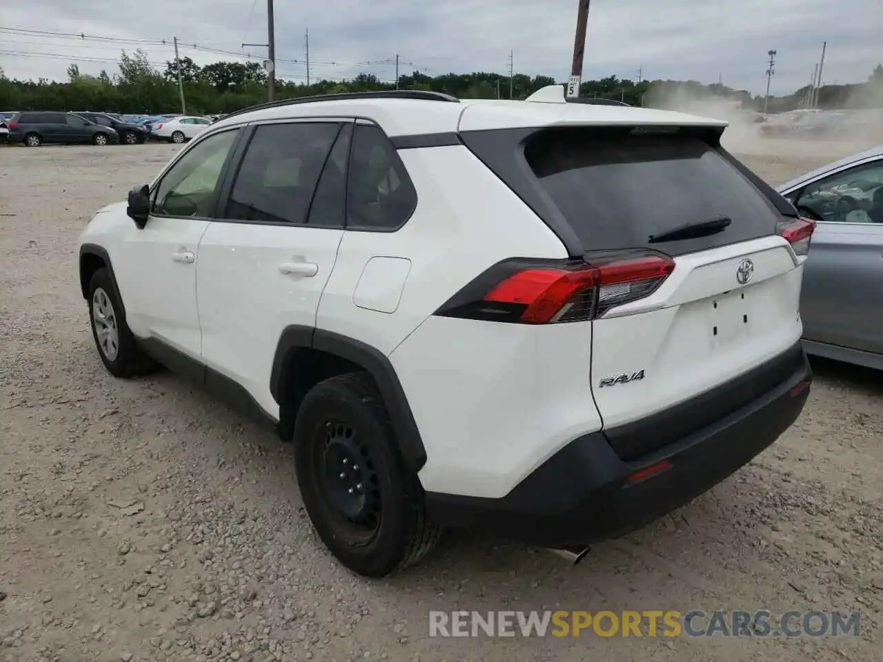 3 Photograph of a damaged car JTMF1RFV4KJ004418 TOYOTA RAV4 2019