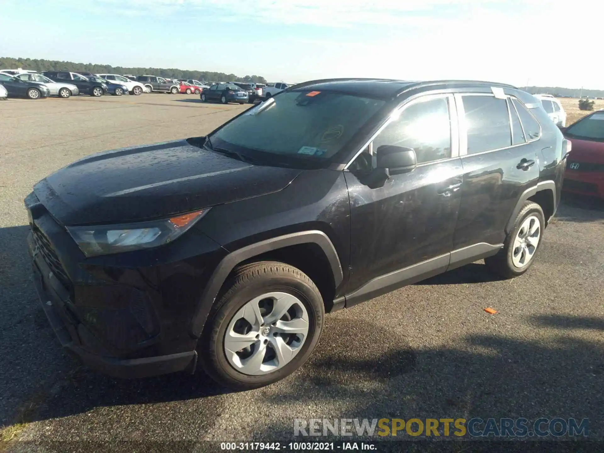 2 Photograph of a damaged car JTMF1RFV5KD017399 TOYOTA RAV4 2019