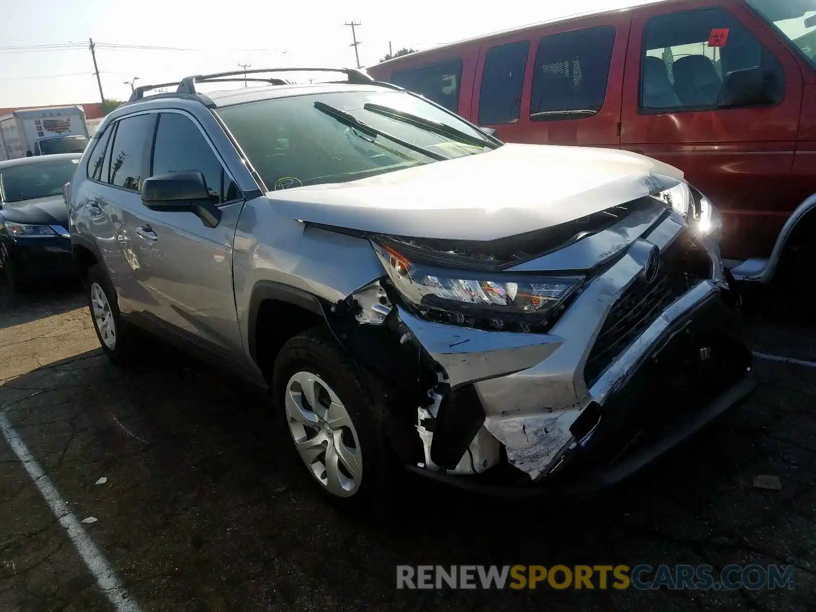 1 Photograph of a damaged car JTMF1RFV5KD027351 TOYOTA RAV4 2019