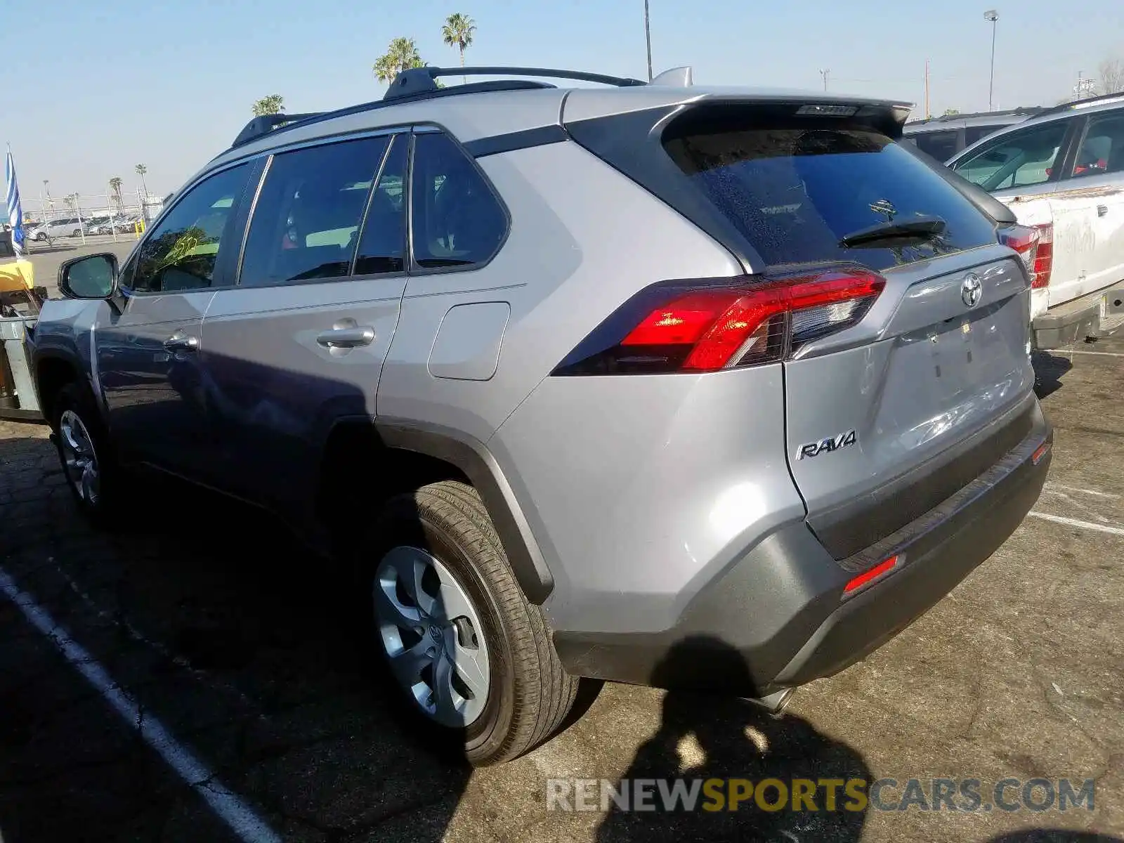 3 Photograph of a damaged car JTMF1RFV5KD027351 TOYOTA RAV4 2019