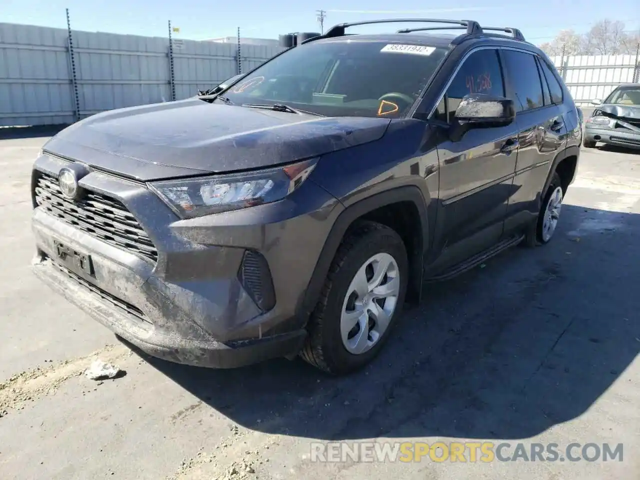 2 Photograph of a damaged car JTMF1RFV5KJ004153 TOYOTA RAV4 2019