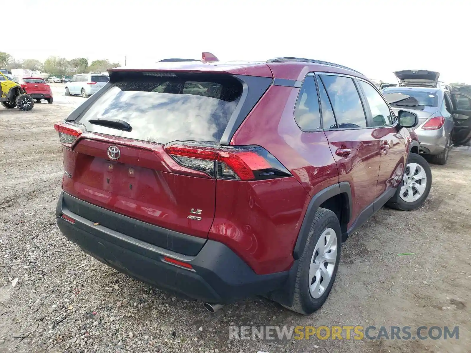 4 Photograph of a damaged car JTMF1RFV5KJ005013 TOYOTA RAV4 2019