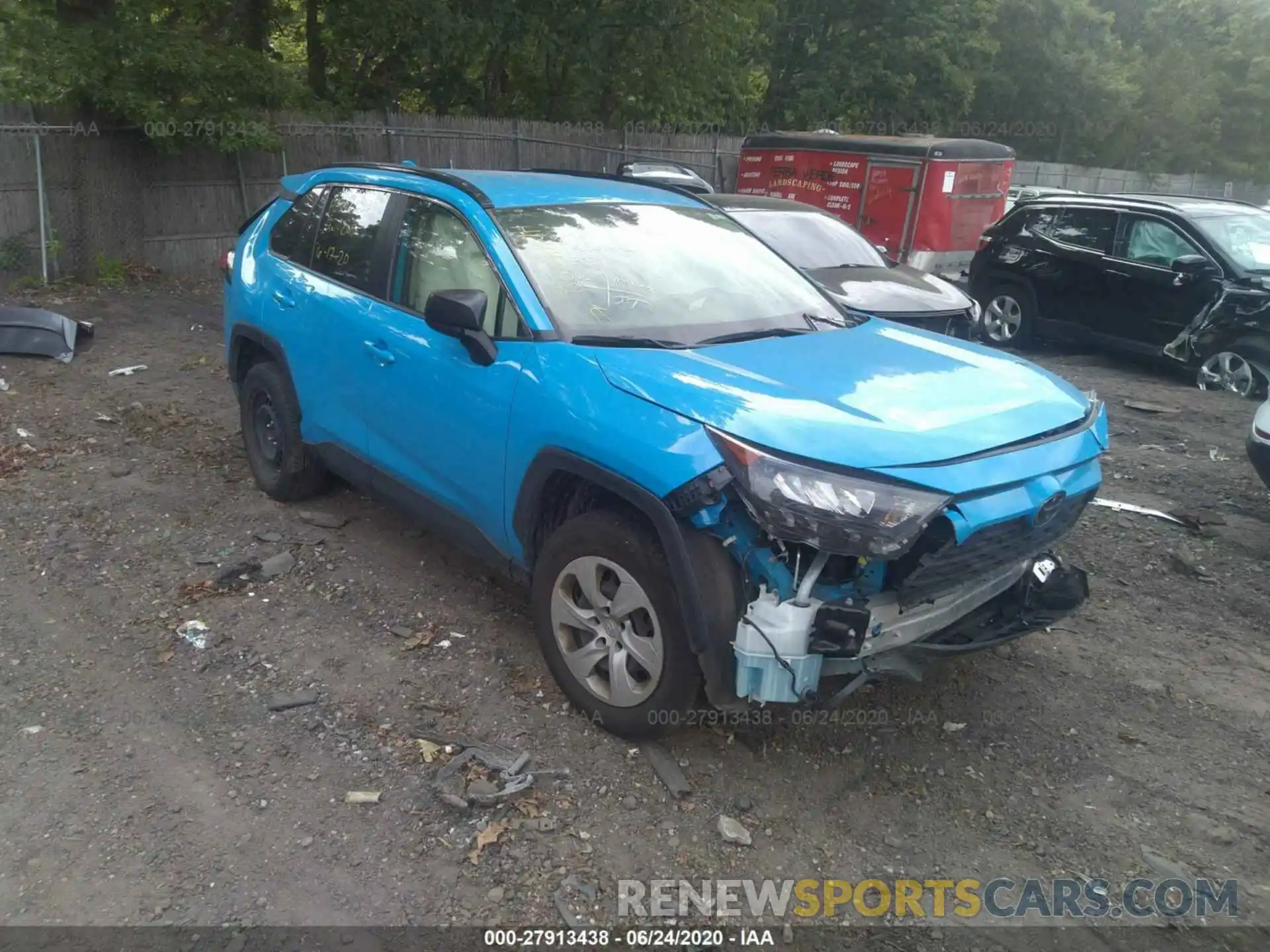 1 Photograph of a damaged car JTMF1RFV5KJ005237 TOYOTA RAV4 2019