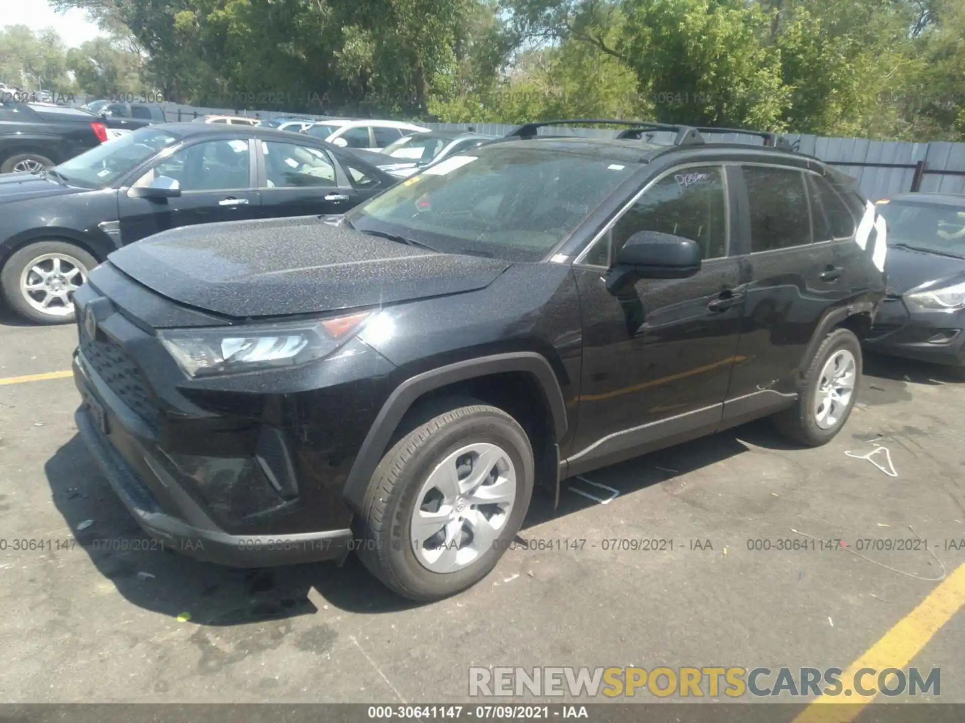 2 Фотография поврежденного автомобиля JTMF1RFV5KJ007022 TOYOTA RAV4 2019