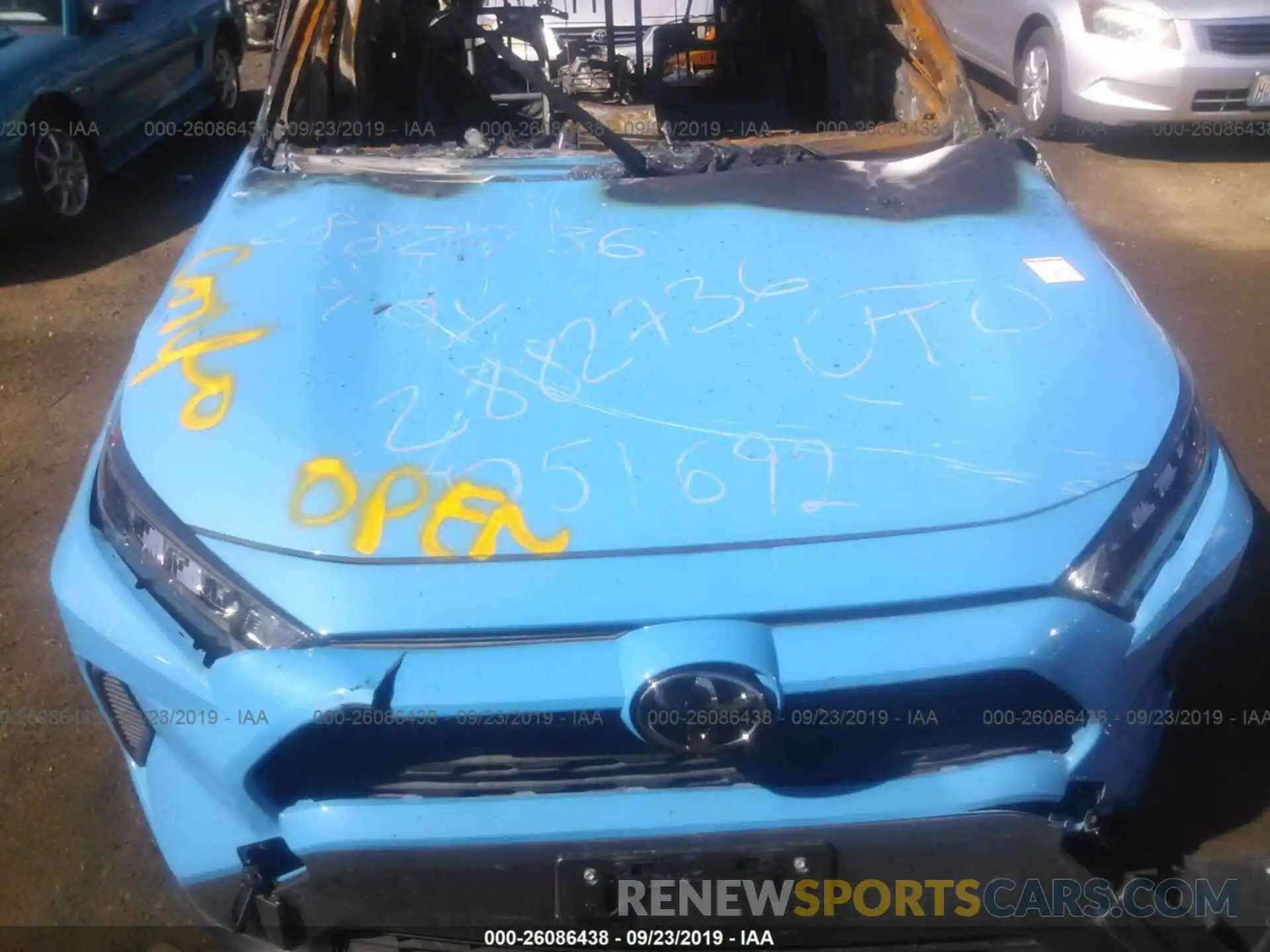 10 Photograph of a damaged car JTMF1RFV5KJ007926 TOYOTA RAV4 2019