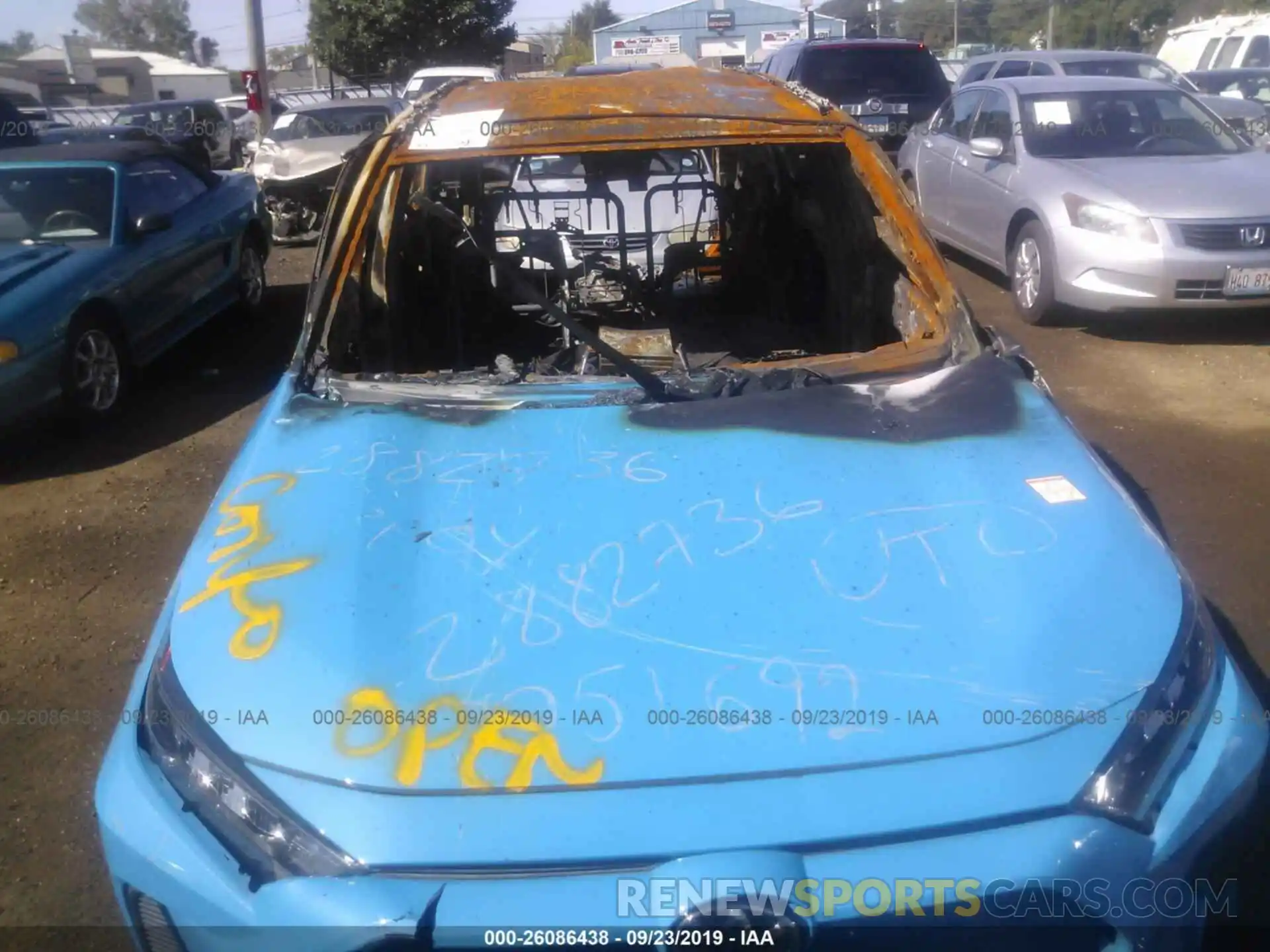 6 Photograph of a damaged car JTMF1RFV5KJ007926 TOYOTA RAV4 2019