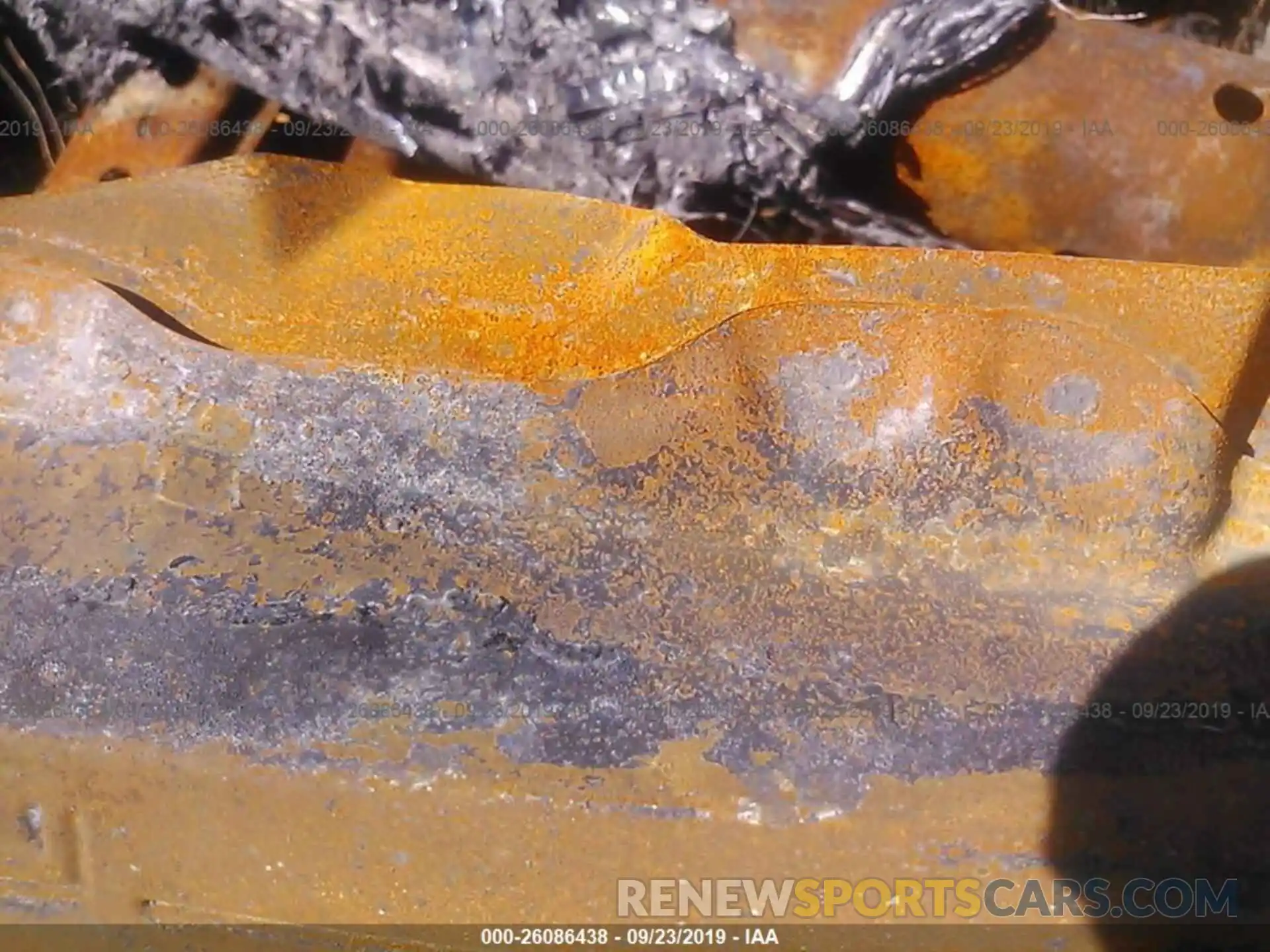 9 Photograph of a damaged car JTMF1RFV5KJ007926 TOYOTA RAV4 2019