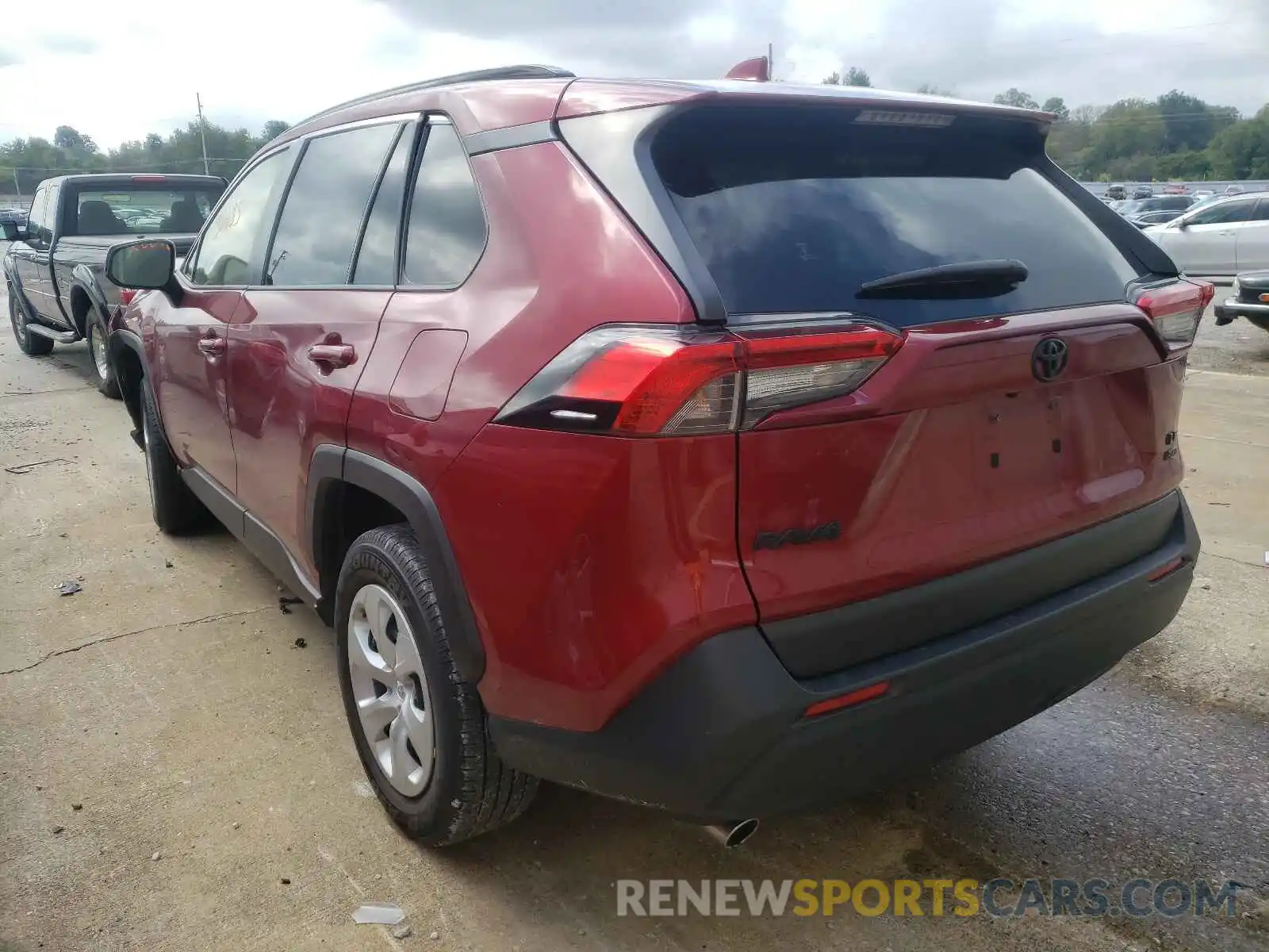 3 Photograph of a damaged car JTMF1RFV5KJ012818 TOYOTA RAV4 2019