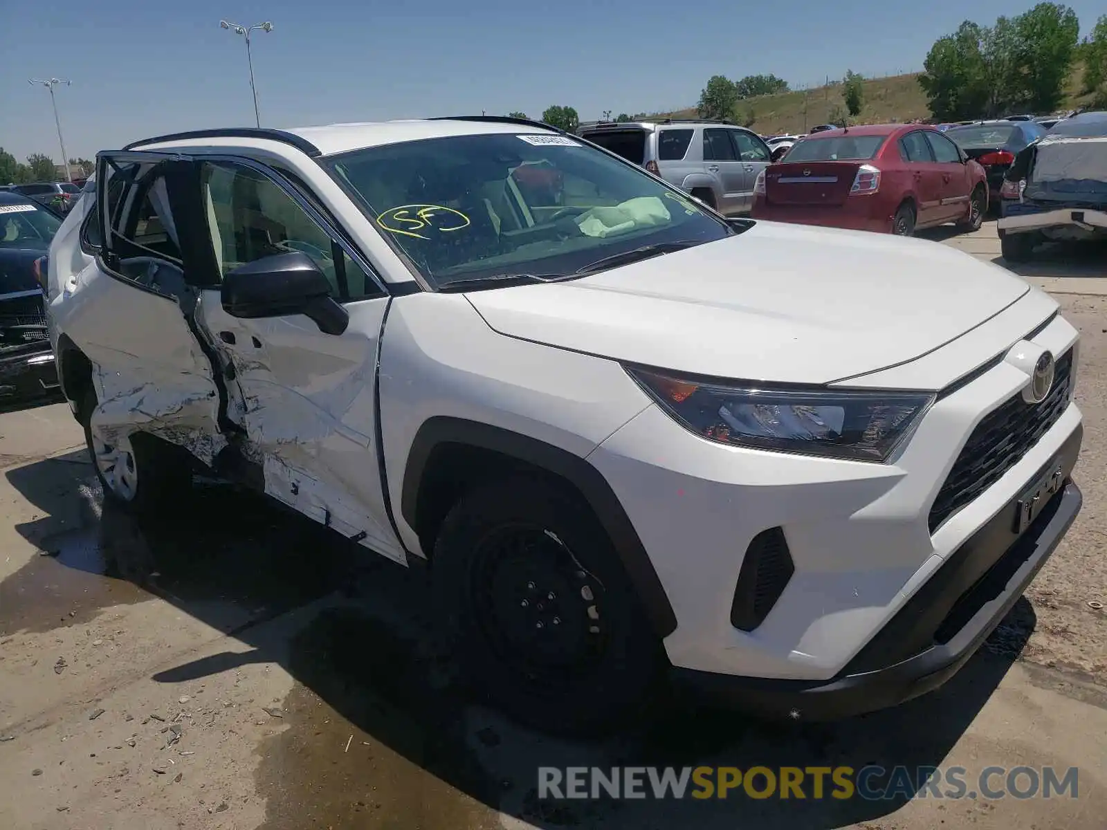 1 Photograph of a damaged car JTMF1RFV5KJ013547 TOYOTA RAV4 2019