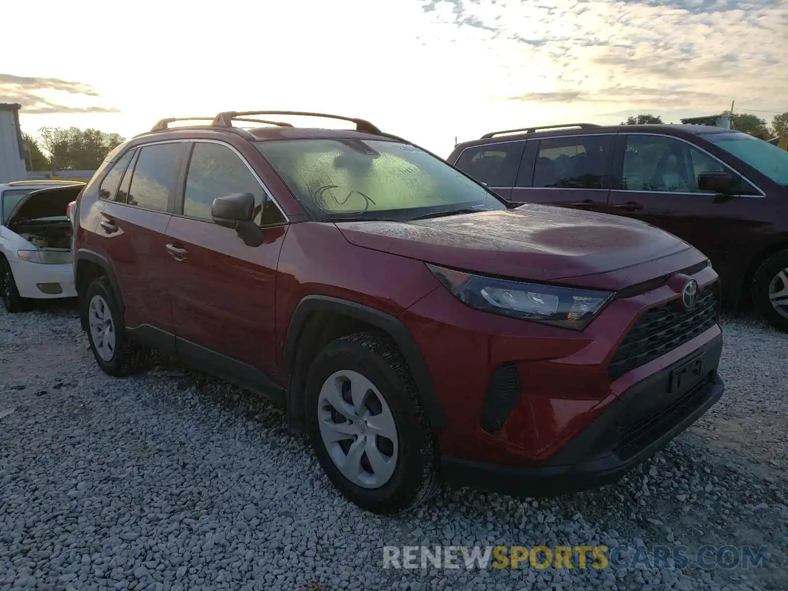 1 Photograph of a damaged car JTMF1RFV6KD003155 TOYOTA RAV4 2019