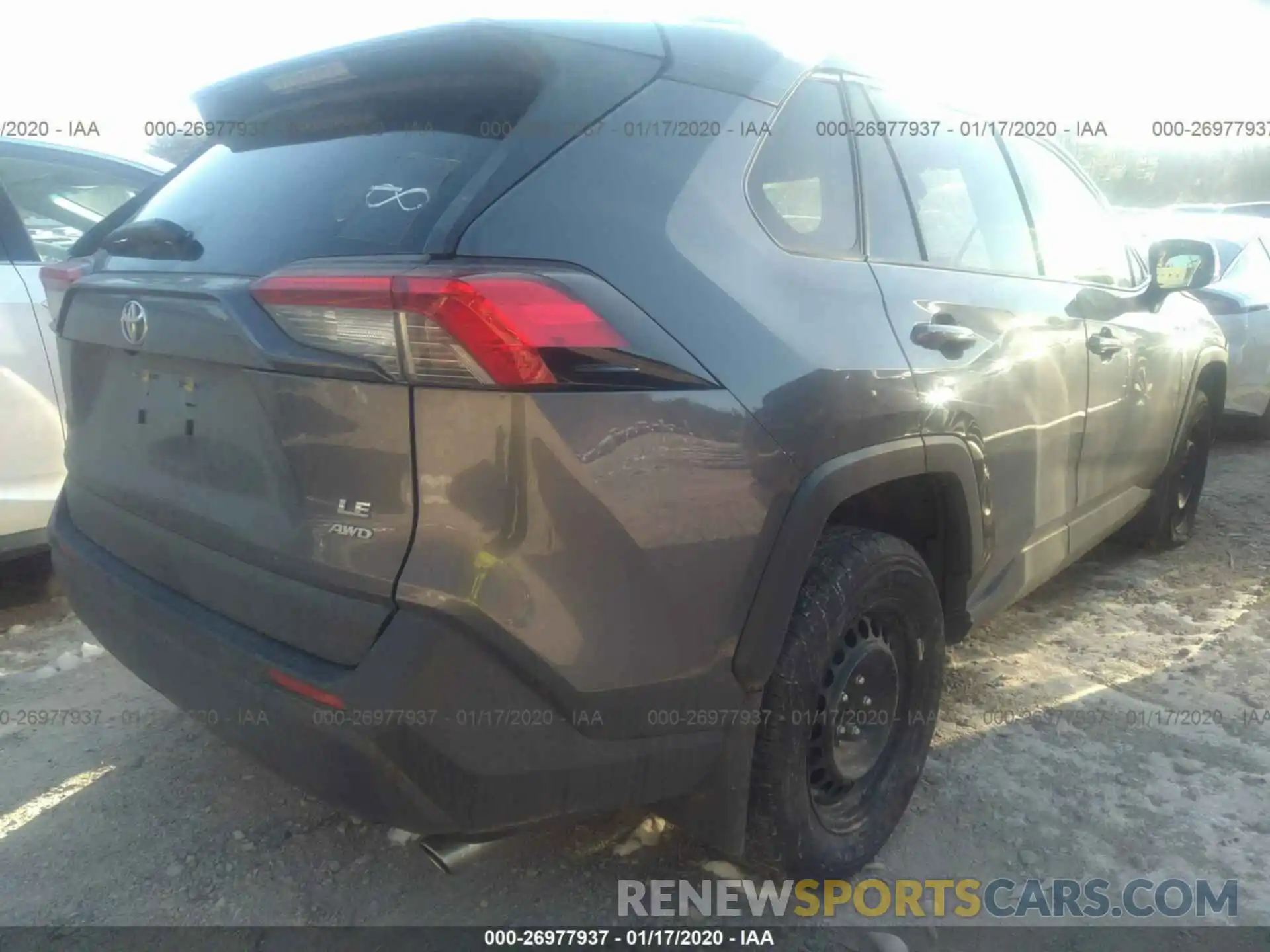 4 Фотография поврежденного автомобиля JTMF1RFV6KD020666 TOYOTA RAV4 2019