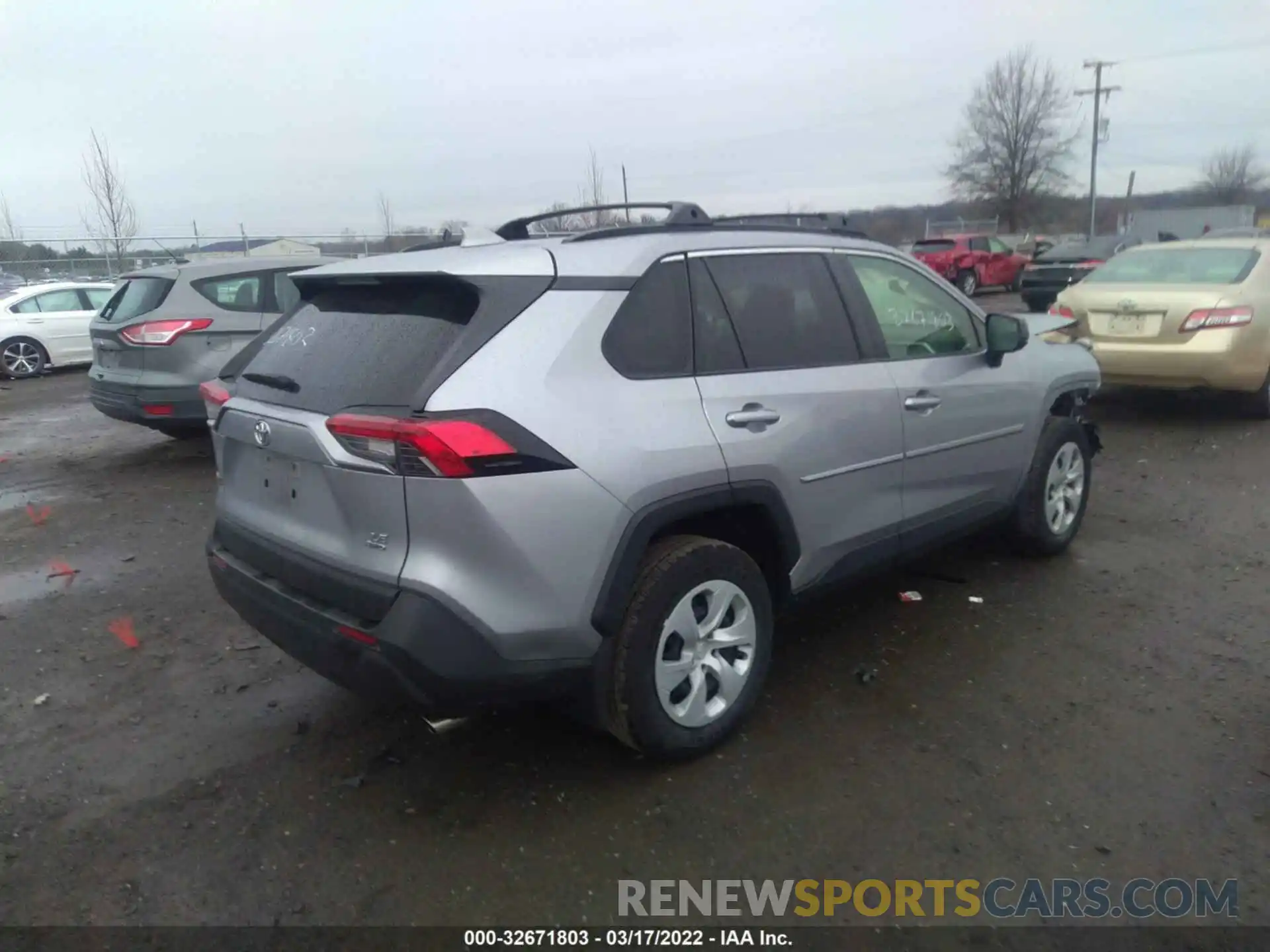 4 Photograph of a damaged car JTMF1RFV6KD046152 TOYOTA RAV4 2019