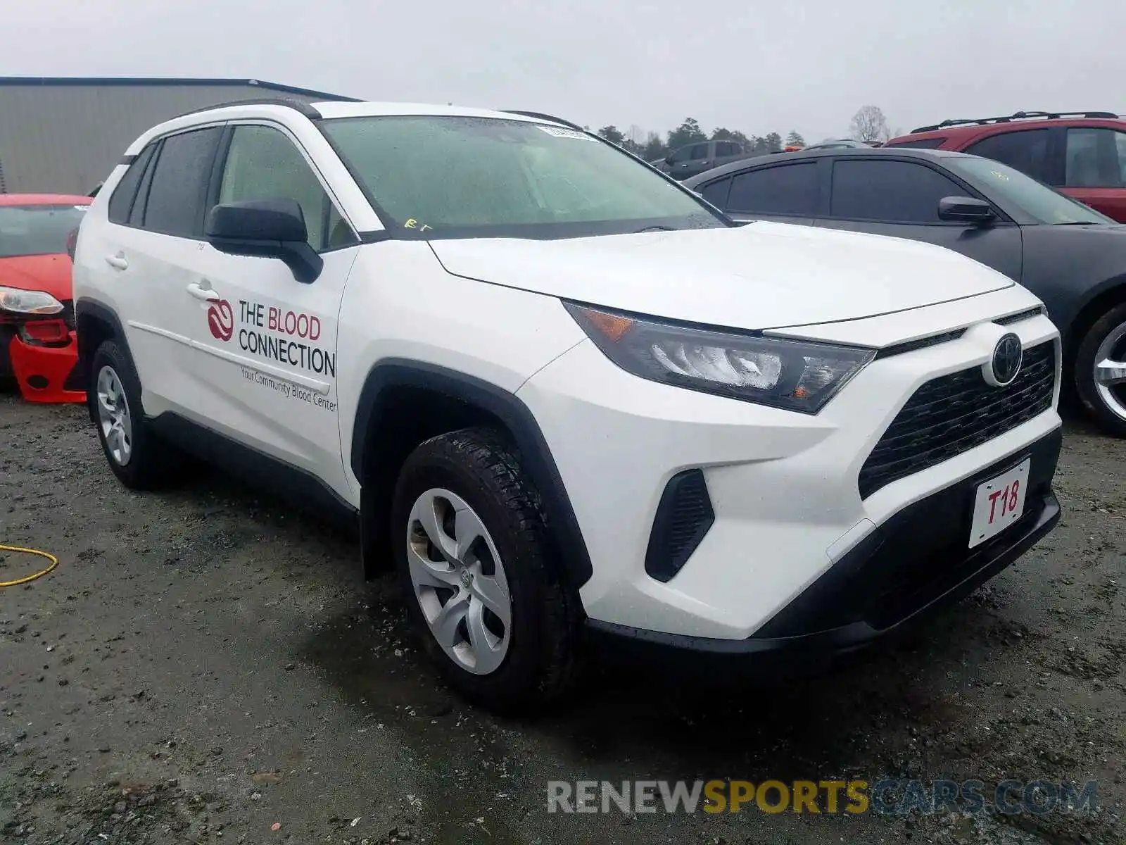 1 Photograph of a damaged car JTMF1RFV6KJ003688 TOYOTA RAV4 2019