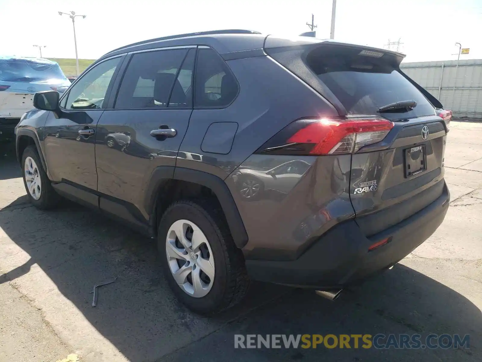 3 Photograph of a damaged car JTMF1RFV6KJ007403 TOYOTA RAV4 2019