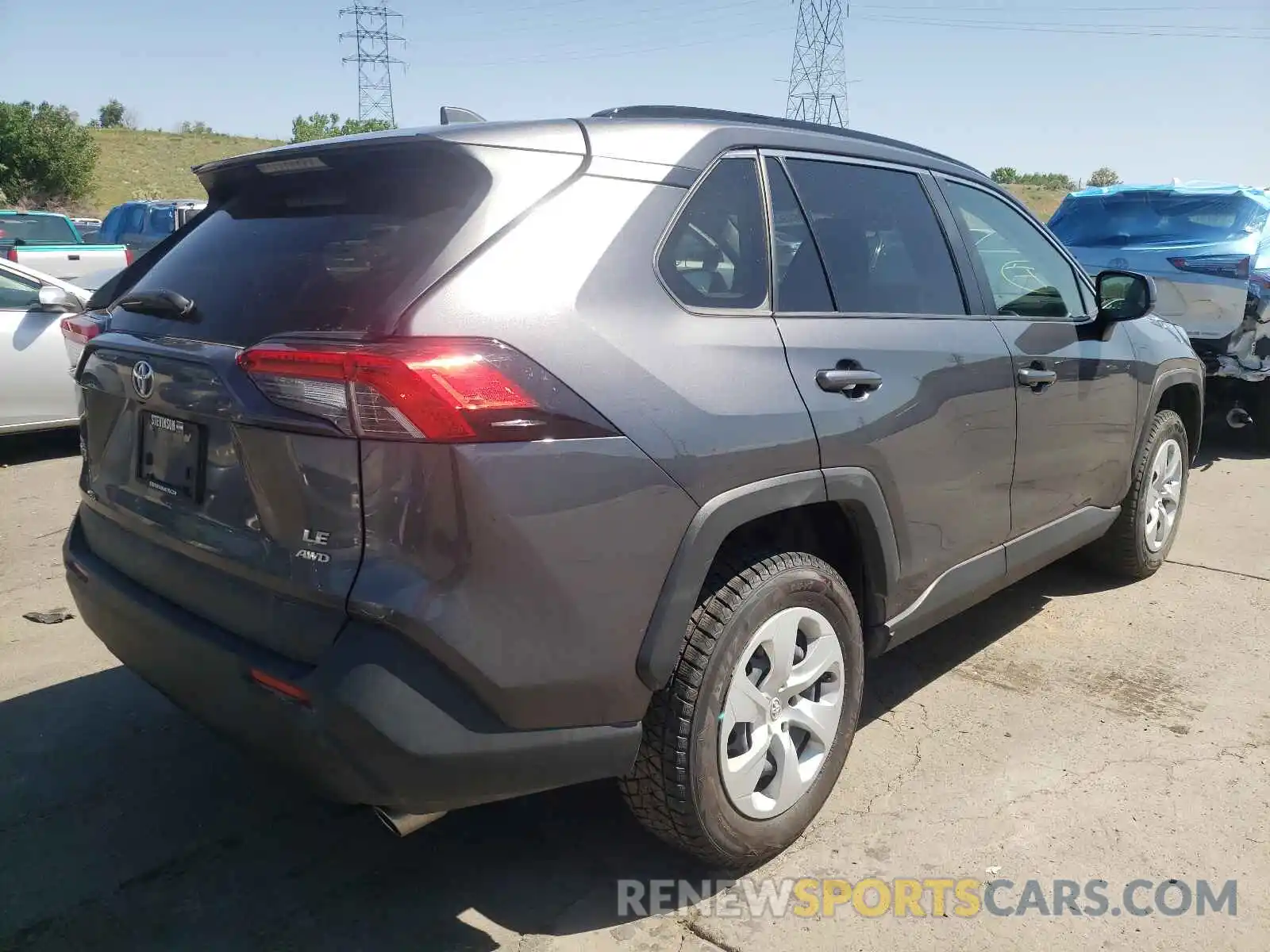 4 Photograph of a damaged car JTMF1RFV6KJ007403 TOYOTA RAV4 2019