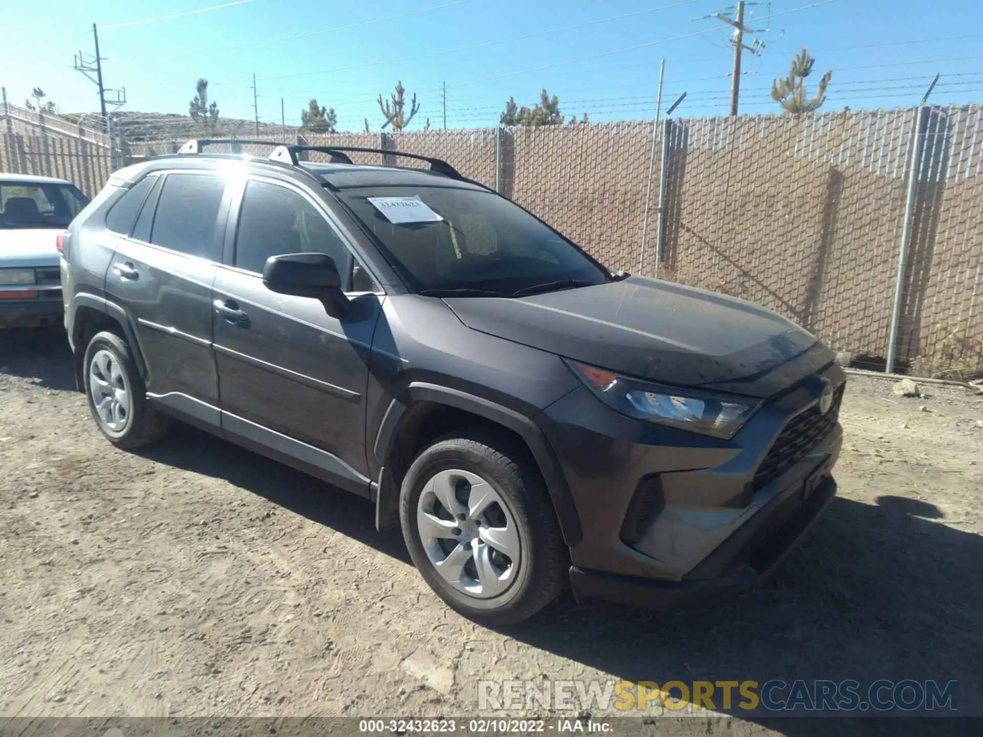 1 Фотография поврежденного автомобиля JTMF1RFV6KJ013198 TOYOTA RAV4 2019