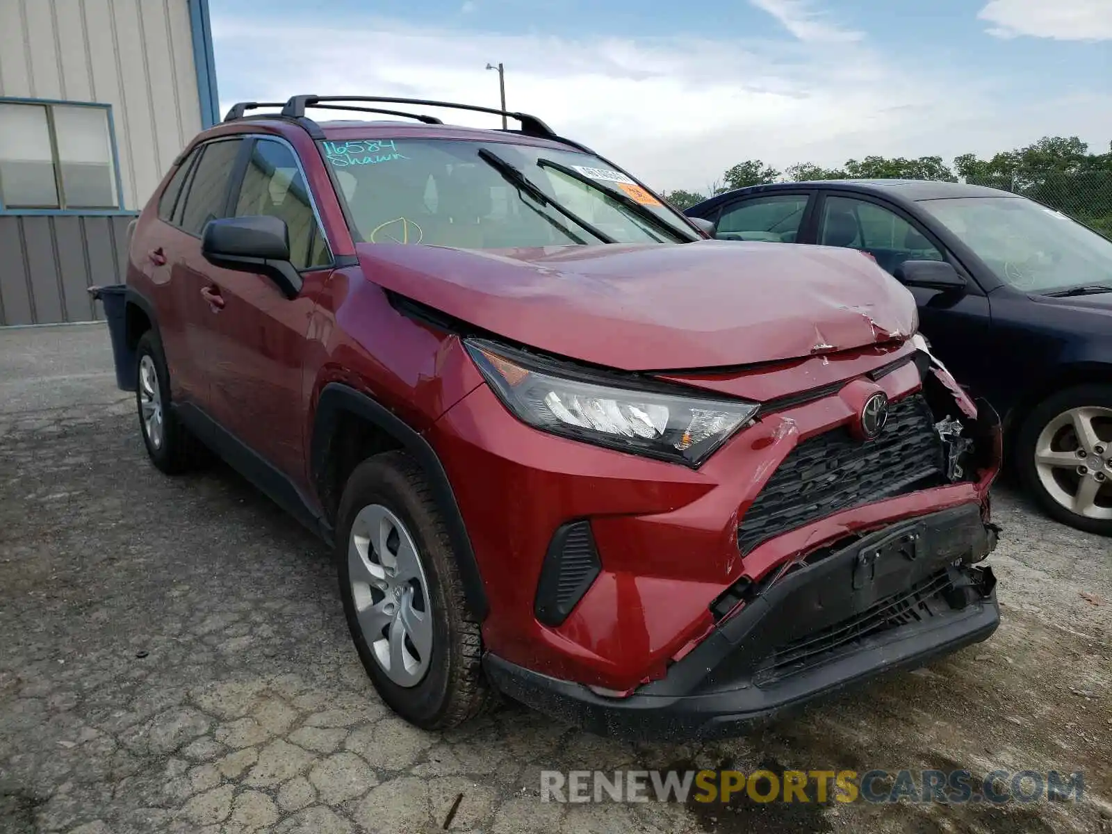 1 Photograph of a damaged car JTMF1RFV6KJ013640 TOYOTA RAV4 2019