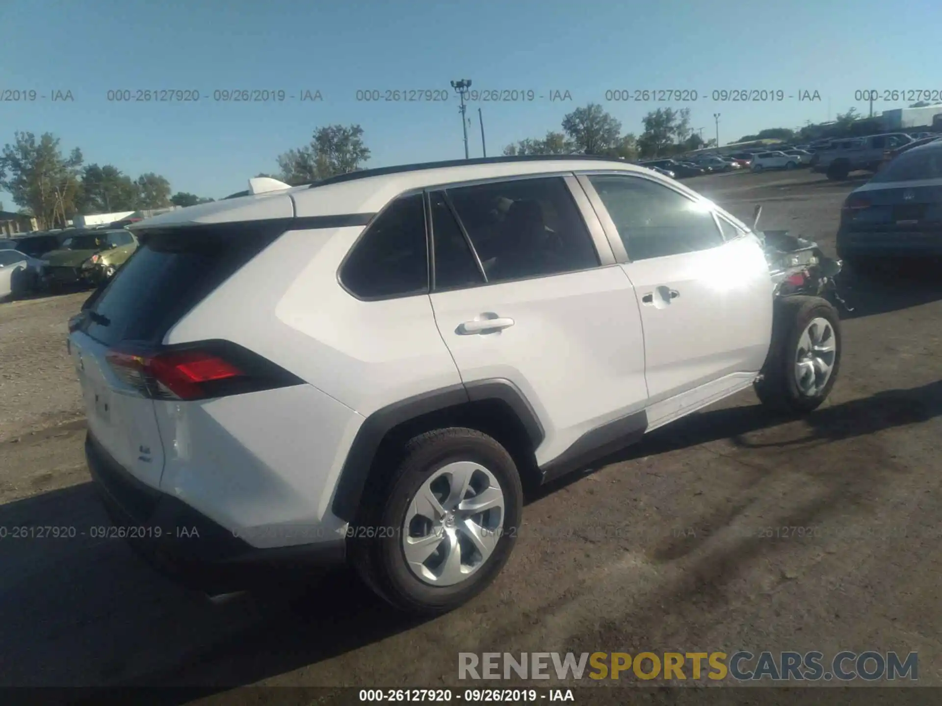 4 Photograph of a damaged car JTMF1RFV7KD006419 TOYOTA RAV4 2019