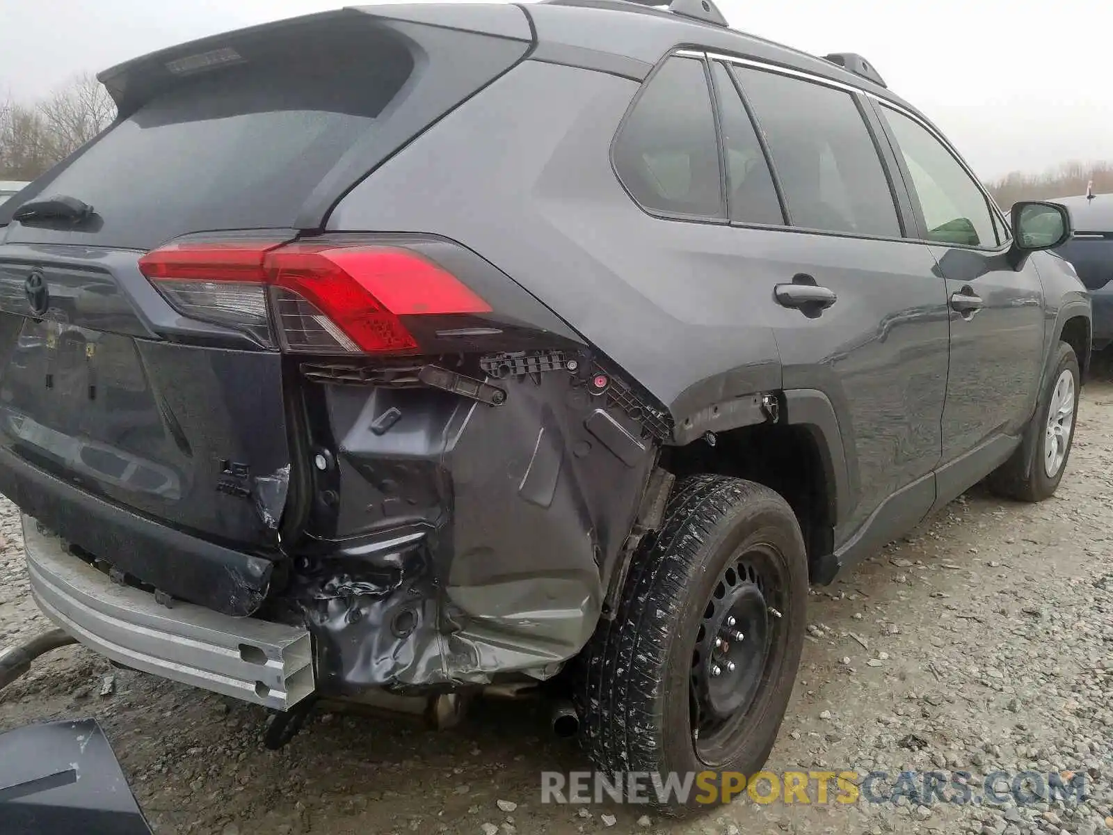 9 Photograph of a damaged car JTMF1RFV7KD014391 TOYOTA RAV4 2019