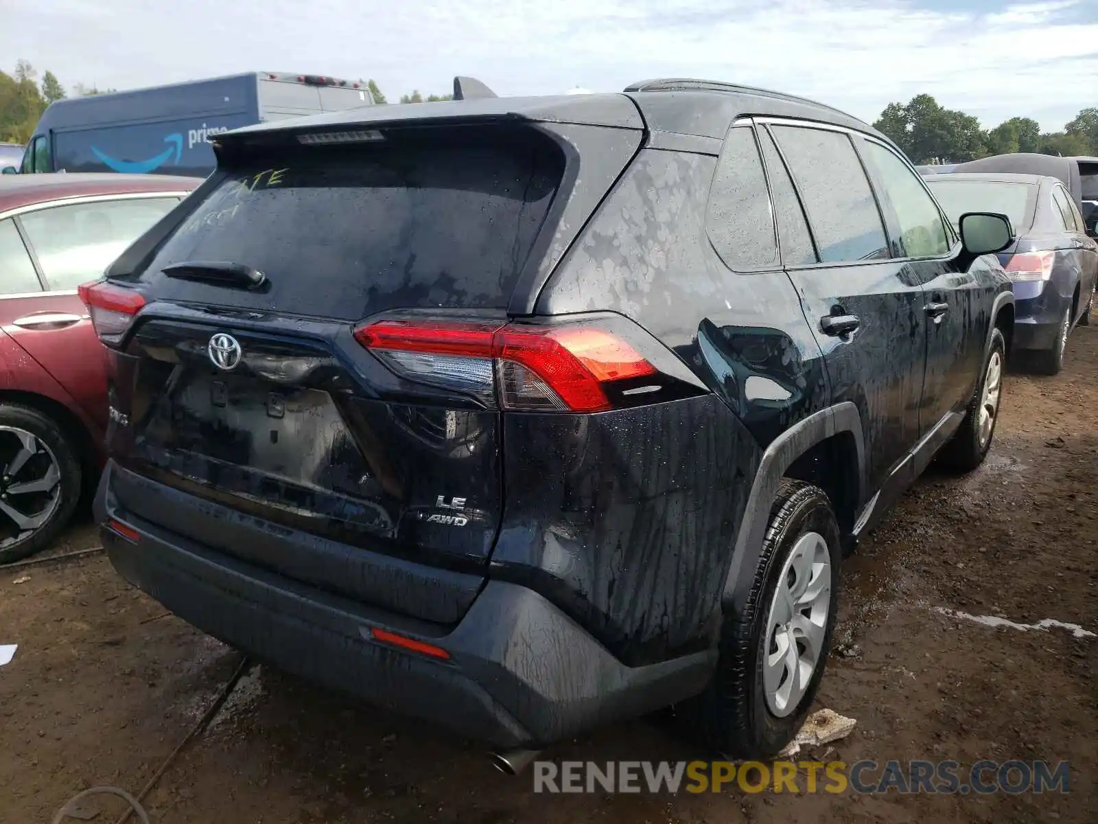 4 Photograph of a damaged car JTMF1RFV7KD024001 TOYOTA RAV4 2019