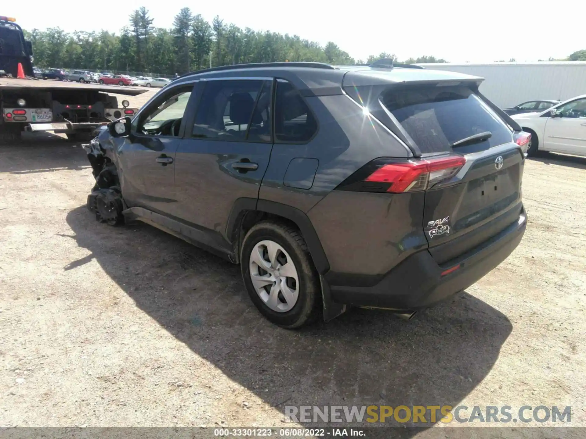 3 Photograph of a damaged car JTMF1RFV7KD027447 TOYOTA RAV4 2019