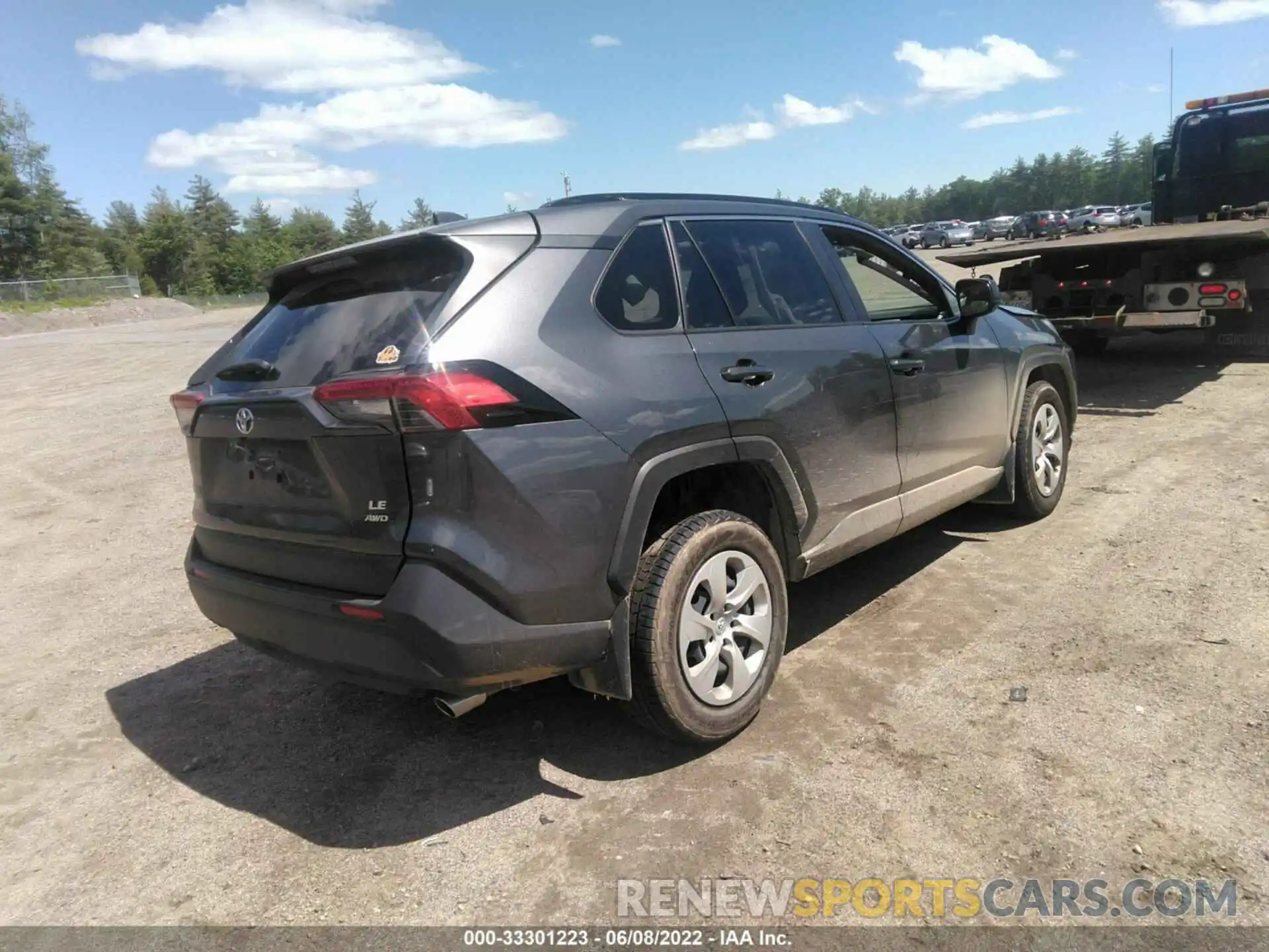 4 Photograph of a damaged car JTMF1RFV7KD027447 TOYOTA RAV4 2019