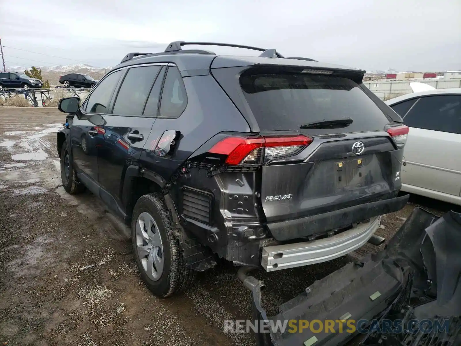 3 Фотография поврежденного автомобиля JTMF1RFV7KD027755 TOYOTA RAV4 2019