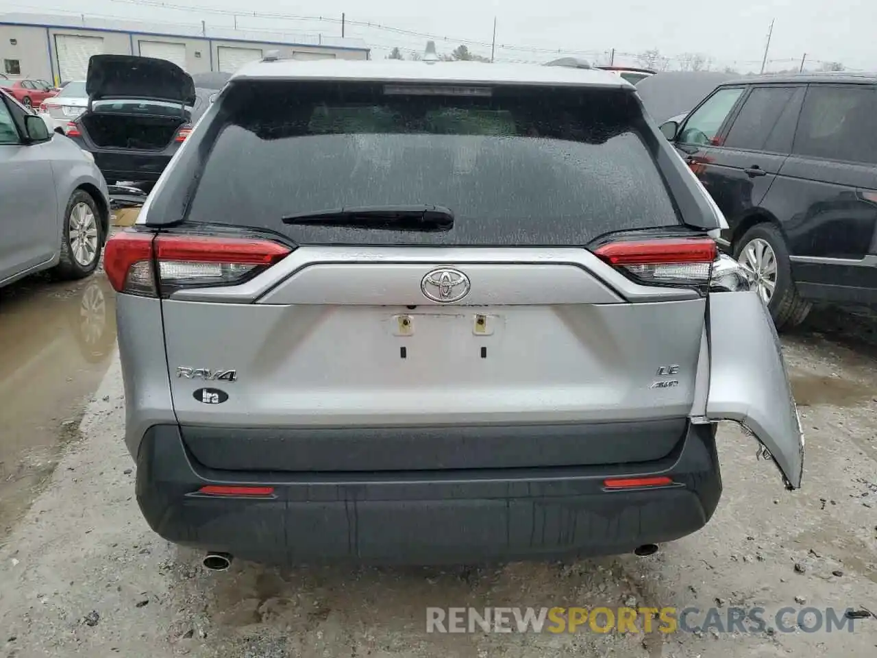 6 Photograph of a damaged car JTMF1RFV7KJ002209 TOYOTA RAV4 2019