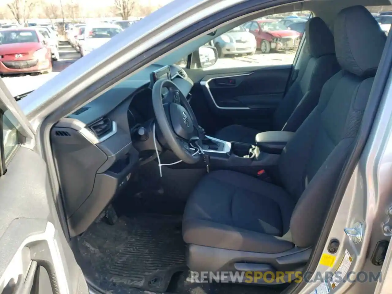 7 Photograph of a damaged car JTMF1RFV7KJ002209 TOYOTA RAV4 2019