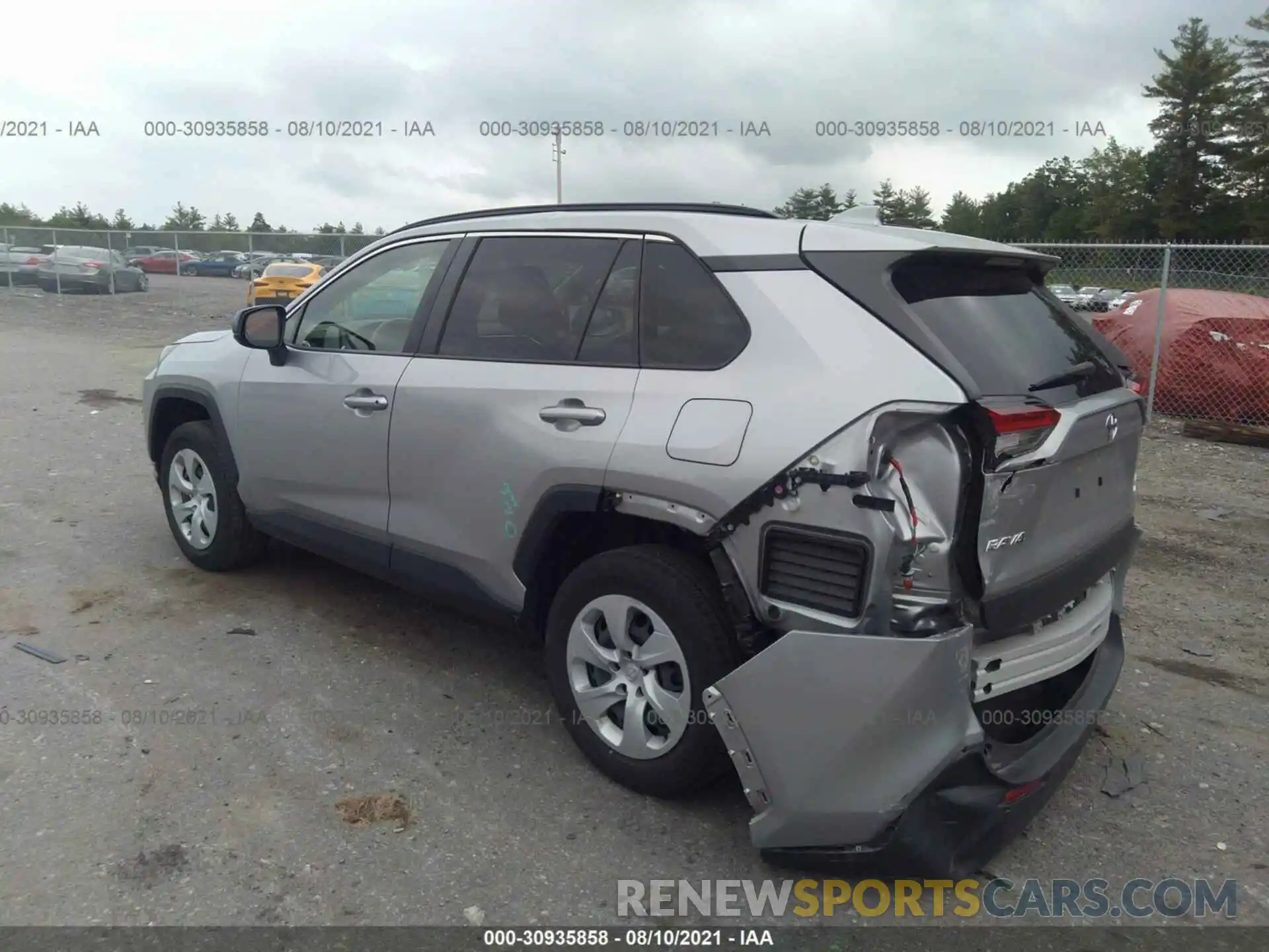 3 Photograph of a damaged car JTMF1RFV7KJ003571 TOYOTA RAV4 2019