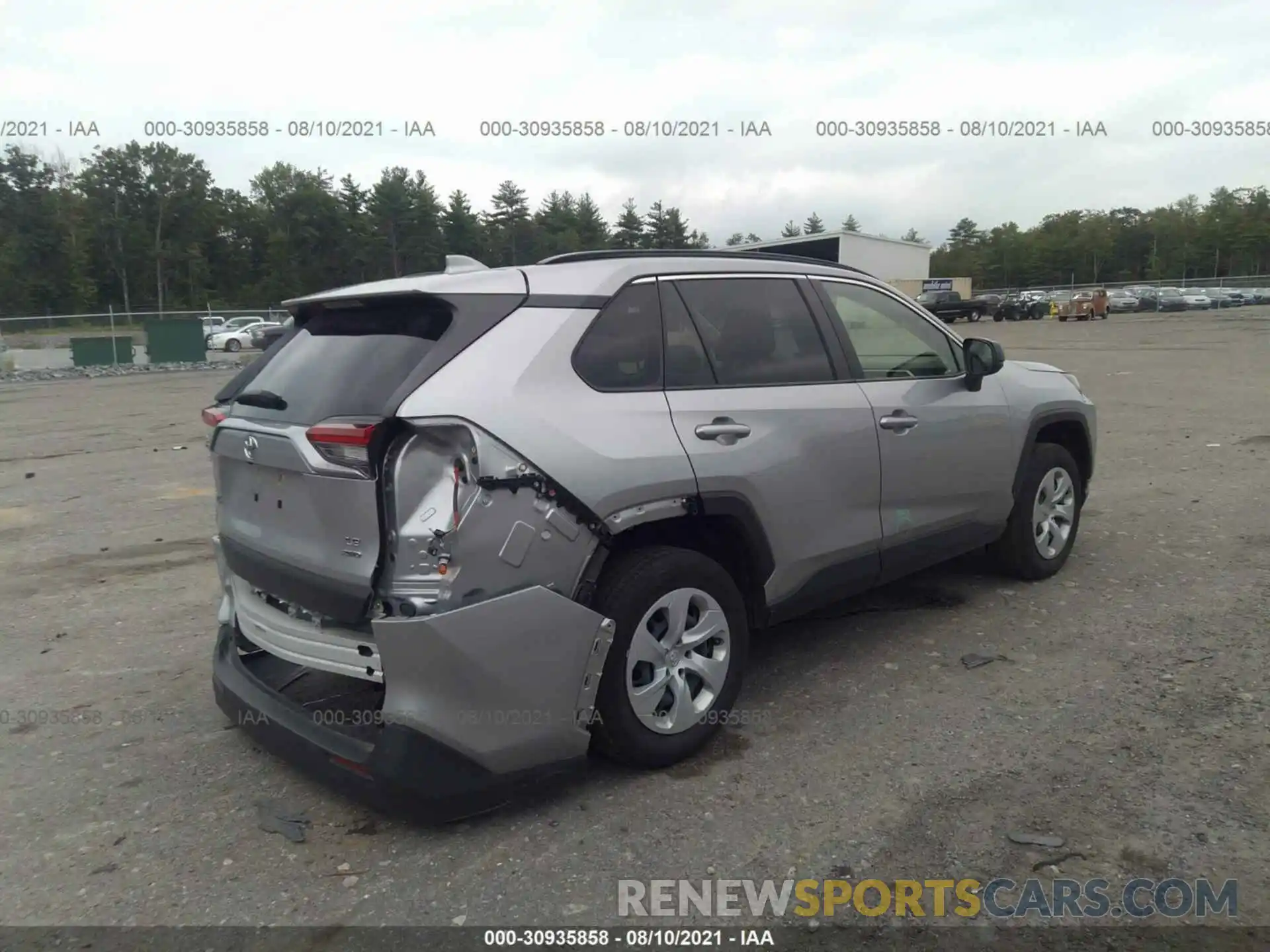 4 Photograph of a damaged car JTMF1RFV7KJ003571 TOYOTA RAV4 2019