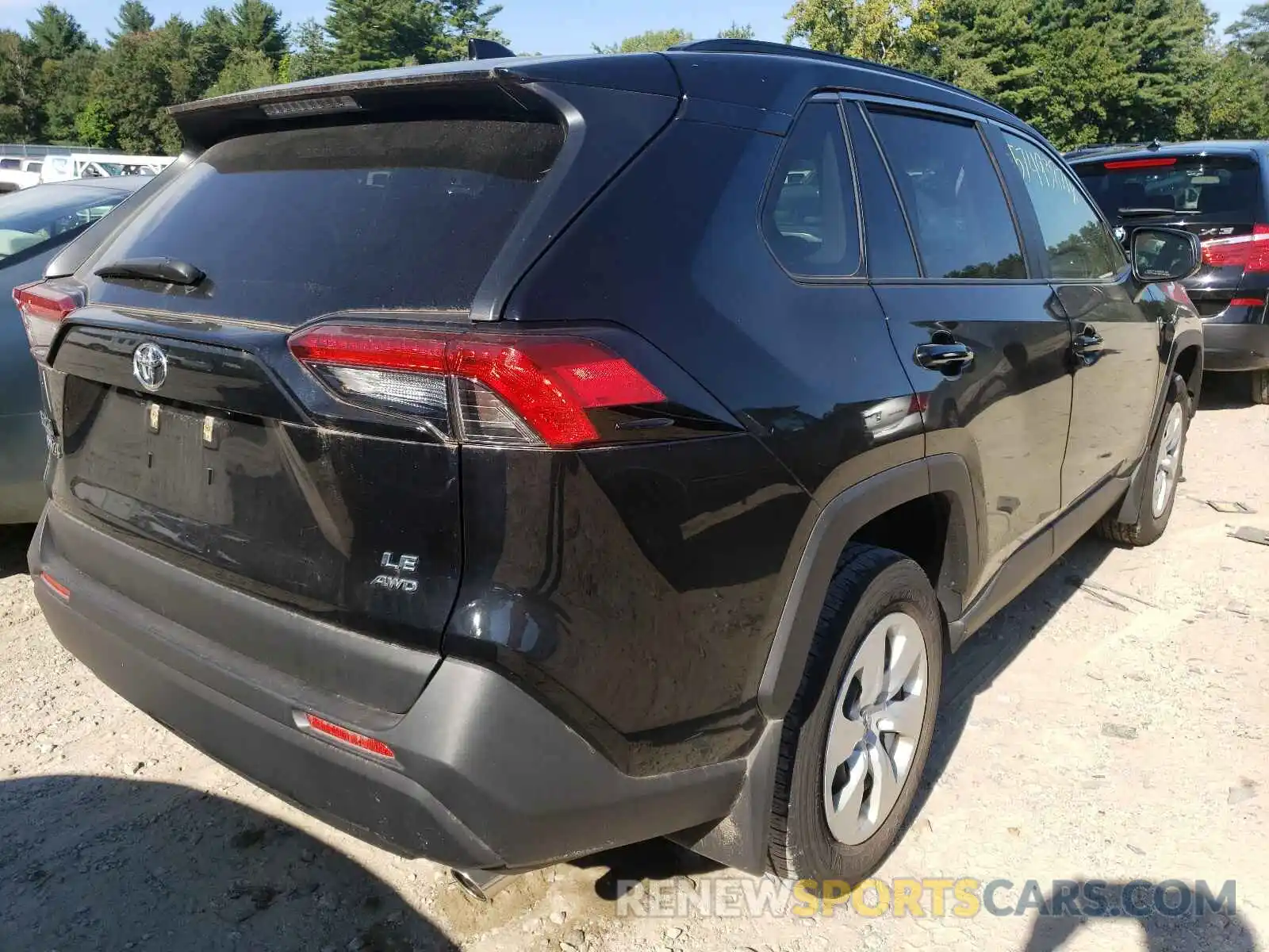 4 Фотография поврежденного автомобиля JTMF1RFV7KJ004641 TOYOTA RAV4 2019