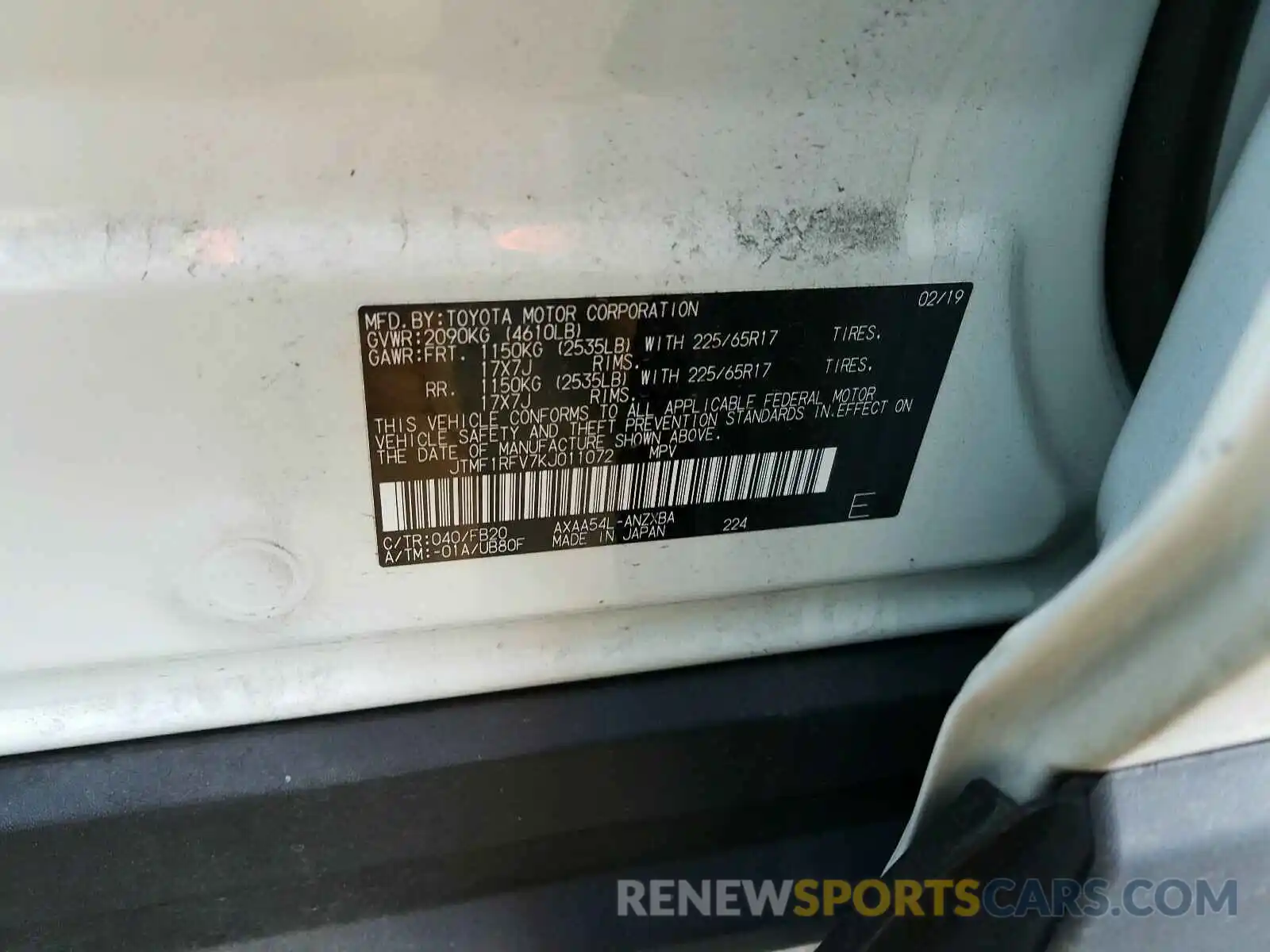 10 Photograph of a damaged car JTMF1RFV7KJ011072 TOYOTA RAV4 2019