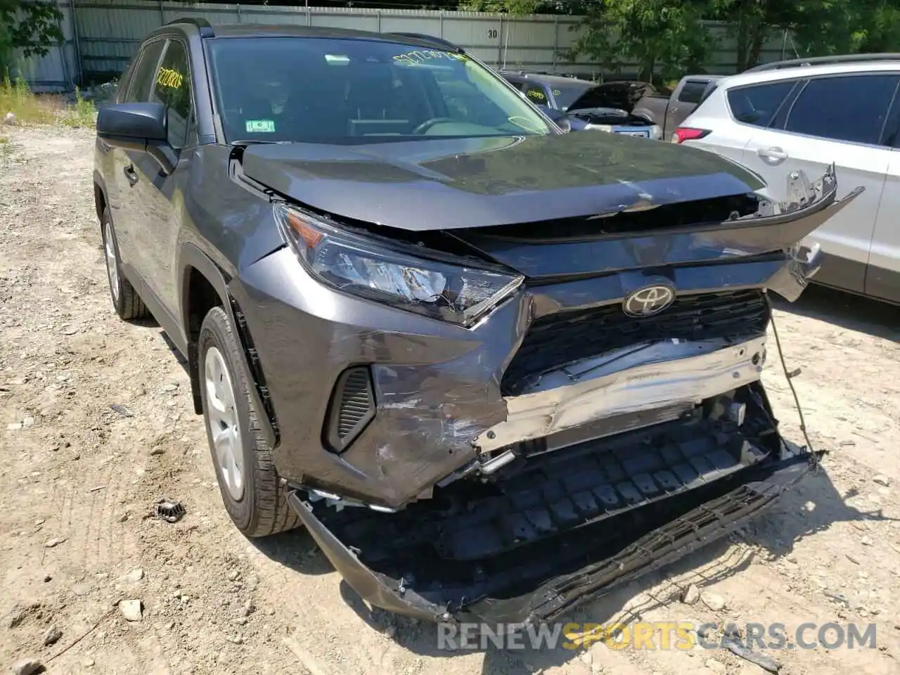 1 Photograph of a damaged car JTMF1RFV7KJ013632 TOYOTA RAV4 2019