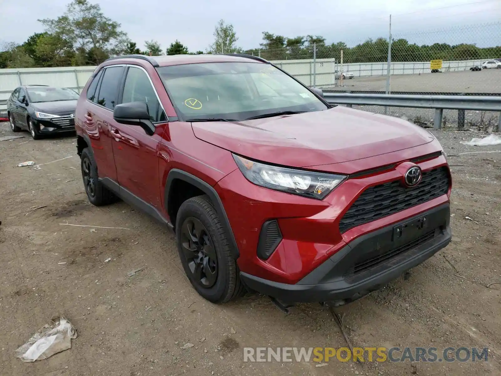 1 Photograph of a damaged car JTMF1RFV8KD010933 TOYOTA RAV4 2019