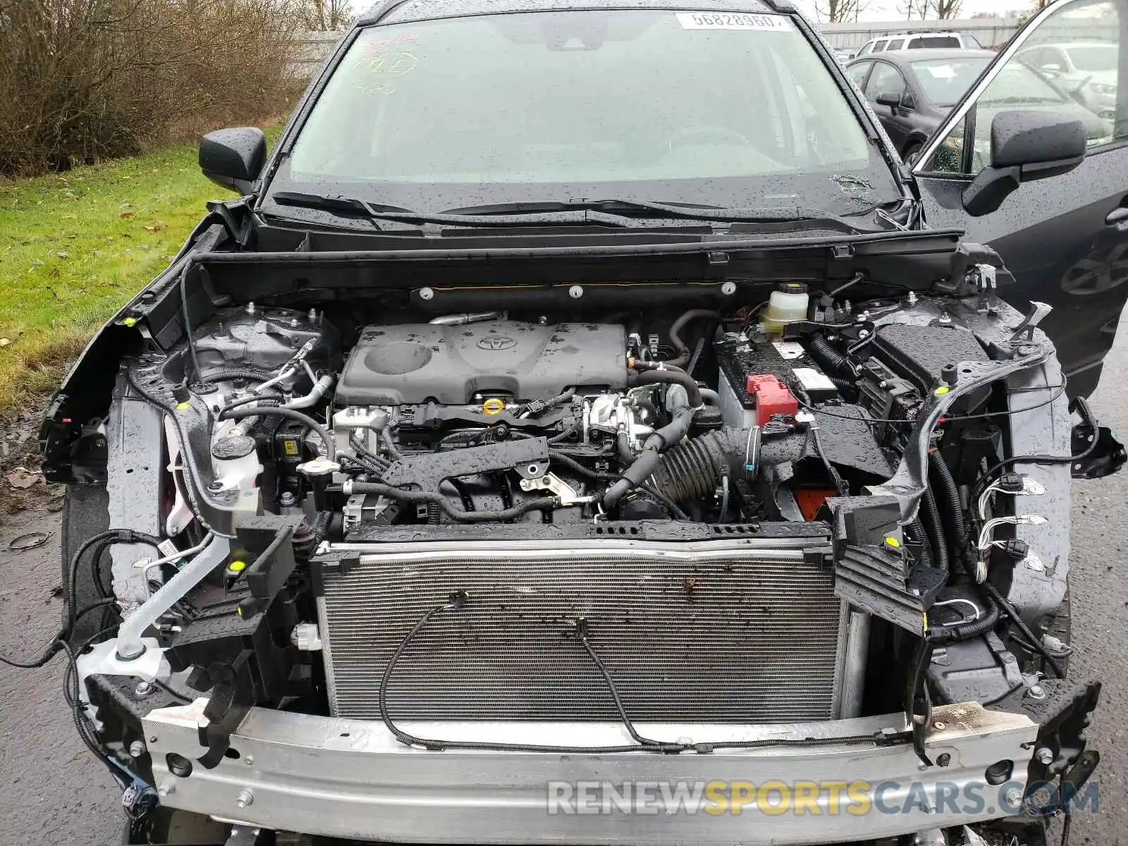 7 Photograph of a damaged car JTMF1RFV8KD032656 TOYOTA RAV4 2019