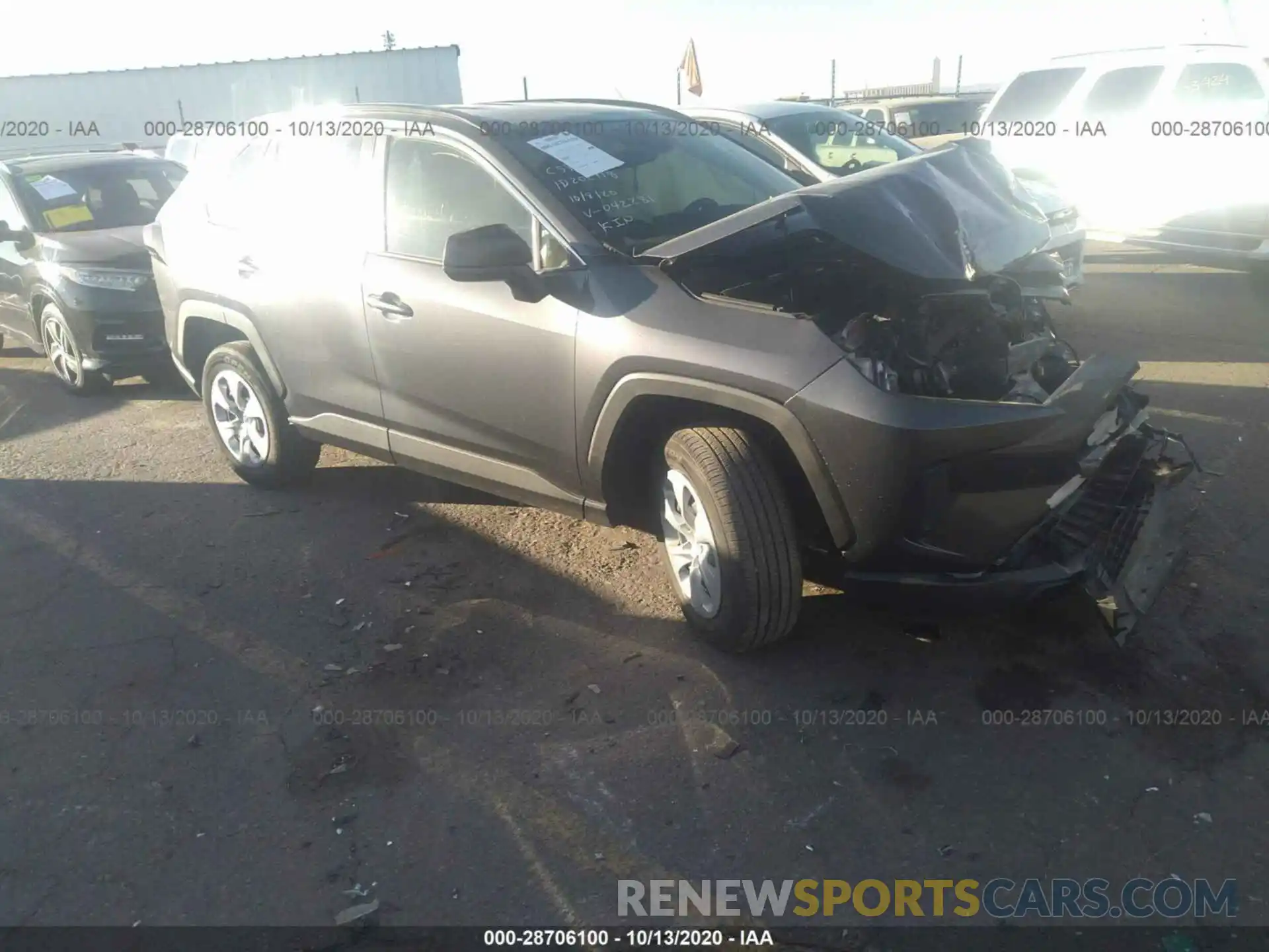 1 Photograph of a damaged car JTMF1RFV8KD042281 TOYOTA RAV4 2019