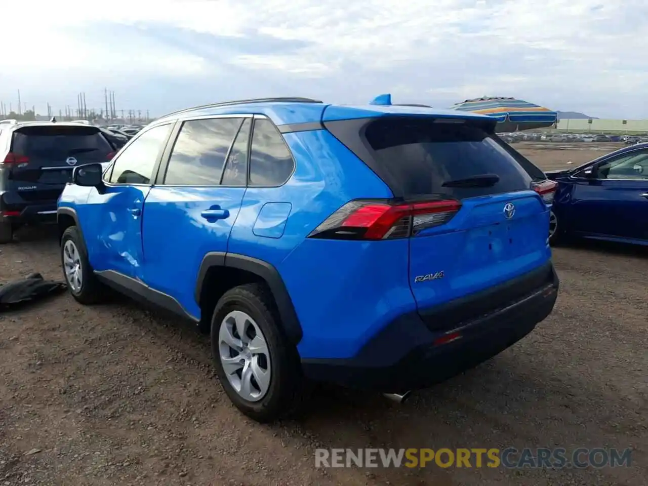 3 Photograph of a damaged car JTMF1RFV8KD500725 TOYOTA RAV4 2019